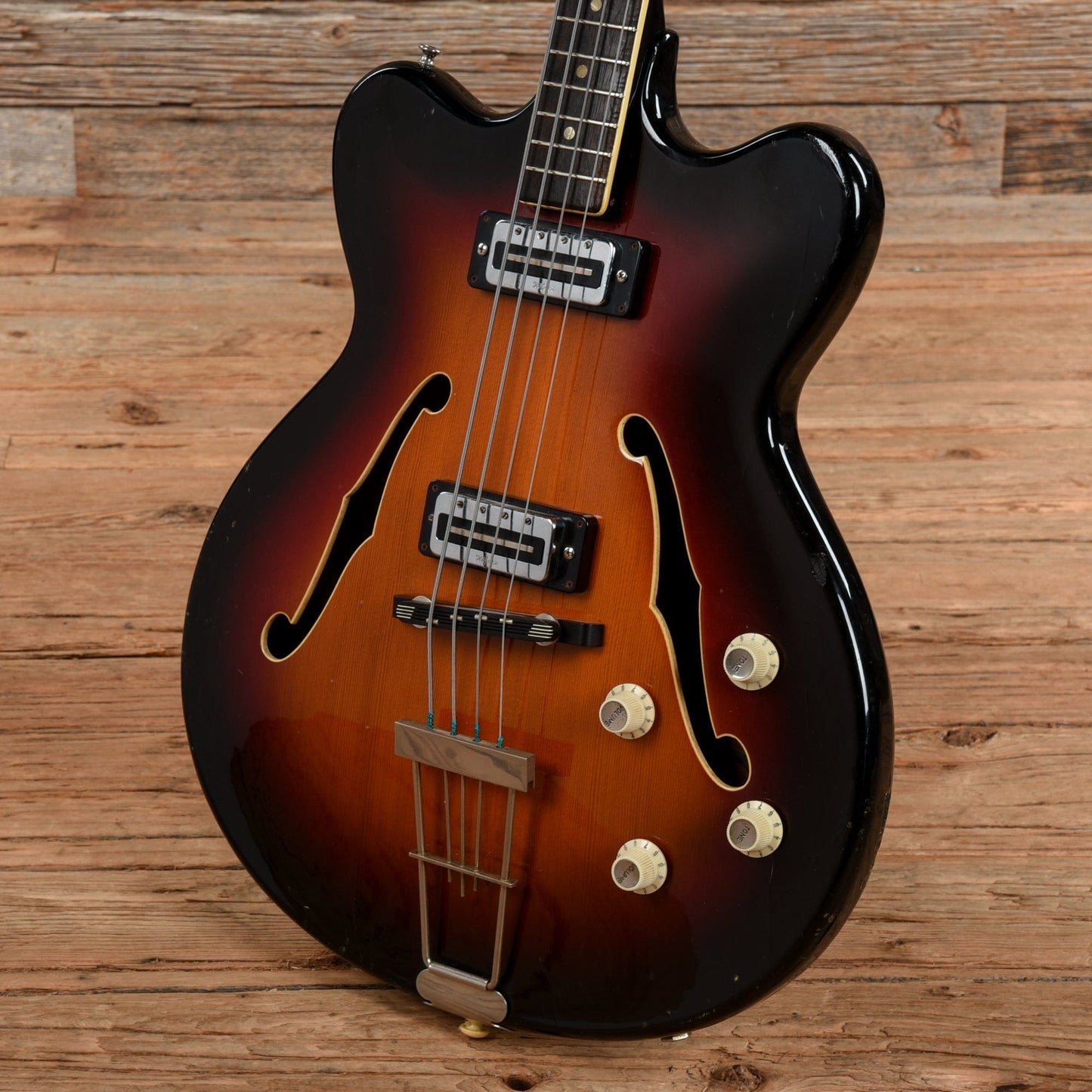 Hofner 500/6 Sunburst 1960s Bass Guitars / 4-String