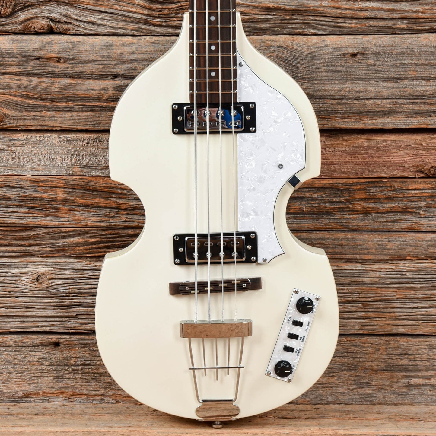 Hofner Ignition Pro Violin Bass Pearl White Bass Guitars / 4-String