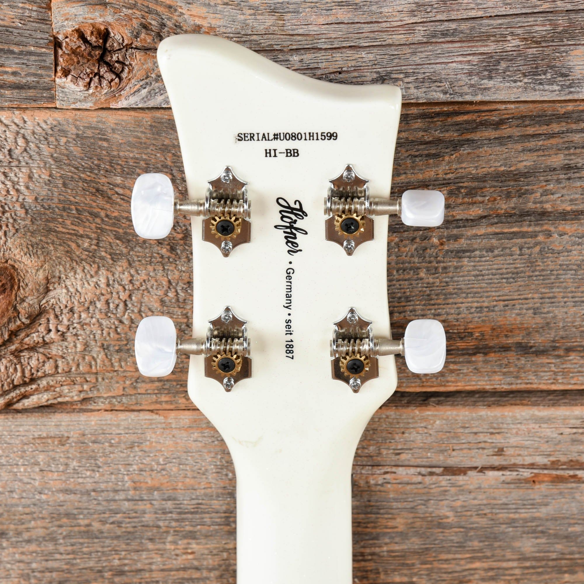 Hofner Ignition Pro Violin Bass Pearl White – Chicago Music