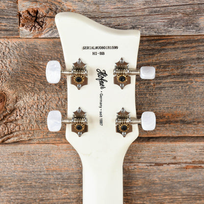 Hofner Ignition Pro Violin Bass Pearl White Bass Guitars / 4-String