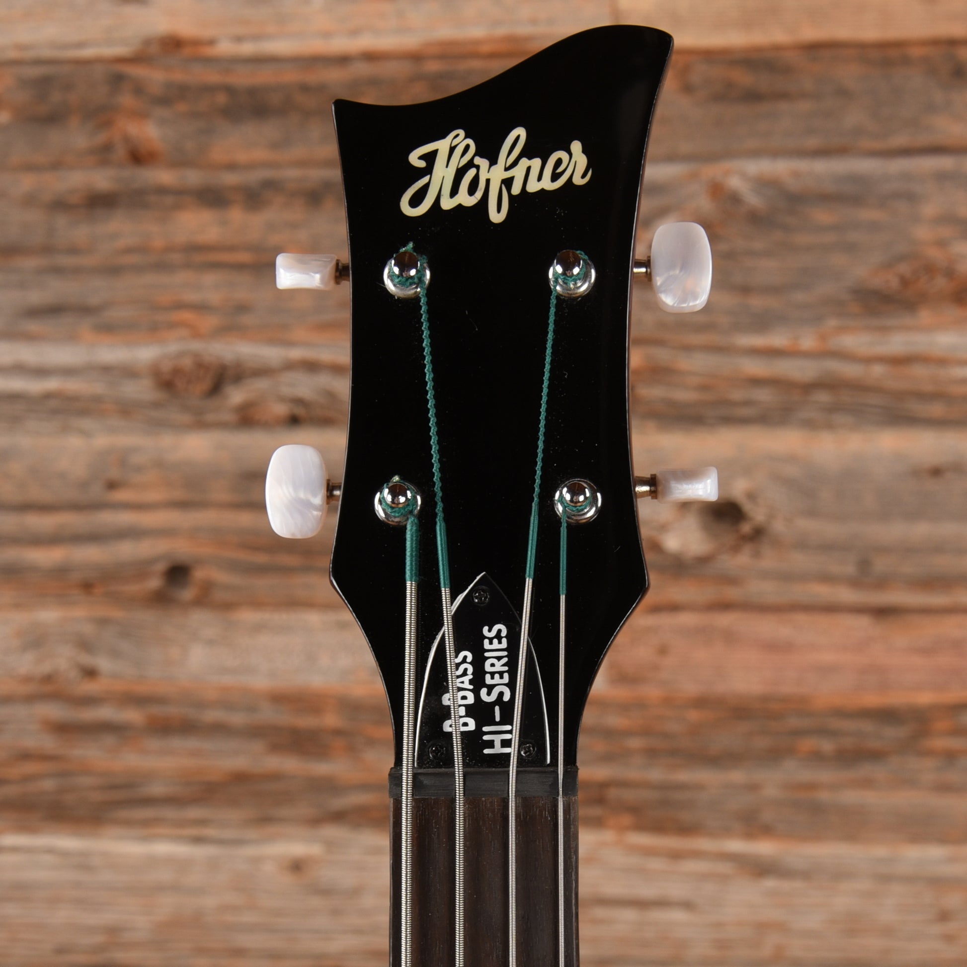 Hofner Ignition Series Violin Bass Sunburst Bass Guitars / 4-String