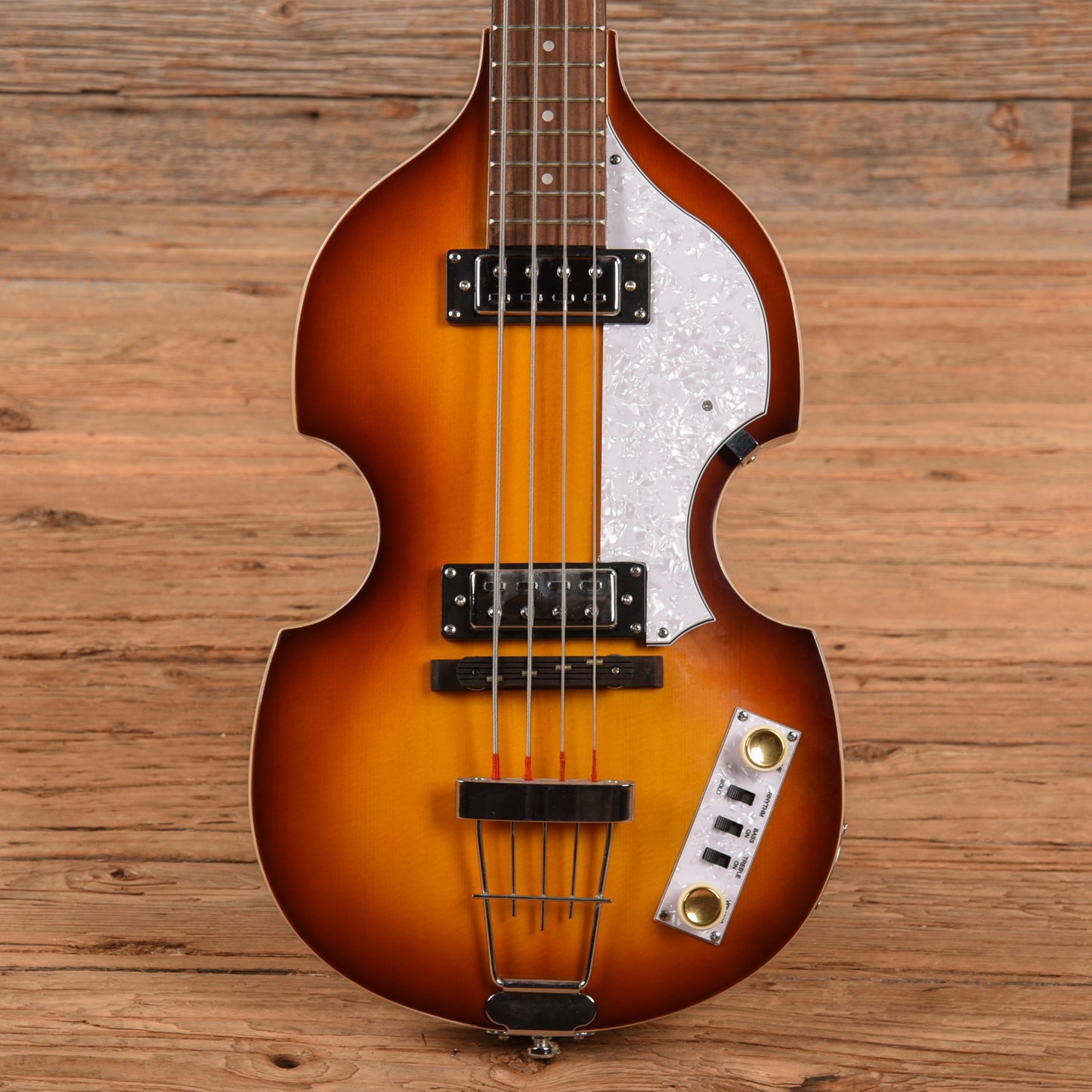 Hofner Ignition Series Violin Bass Sunburst Bass Guitars / 4-String