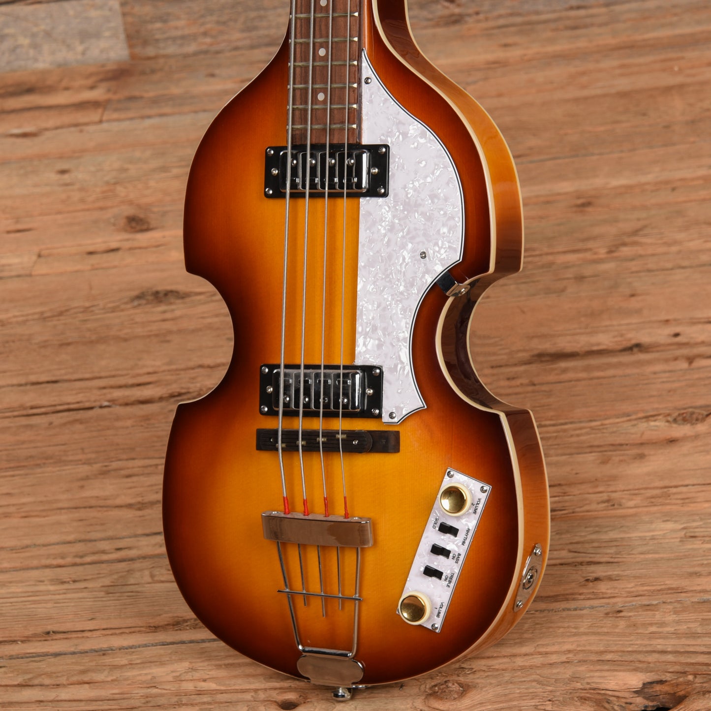 Hofner Ignition Series Violin Bass Sunburst Bass Guitars / 4-String