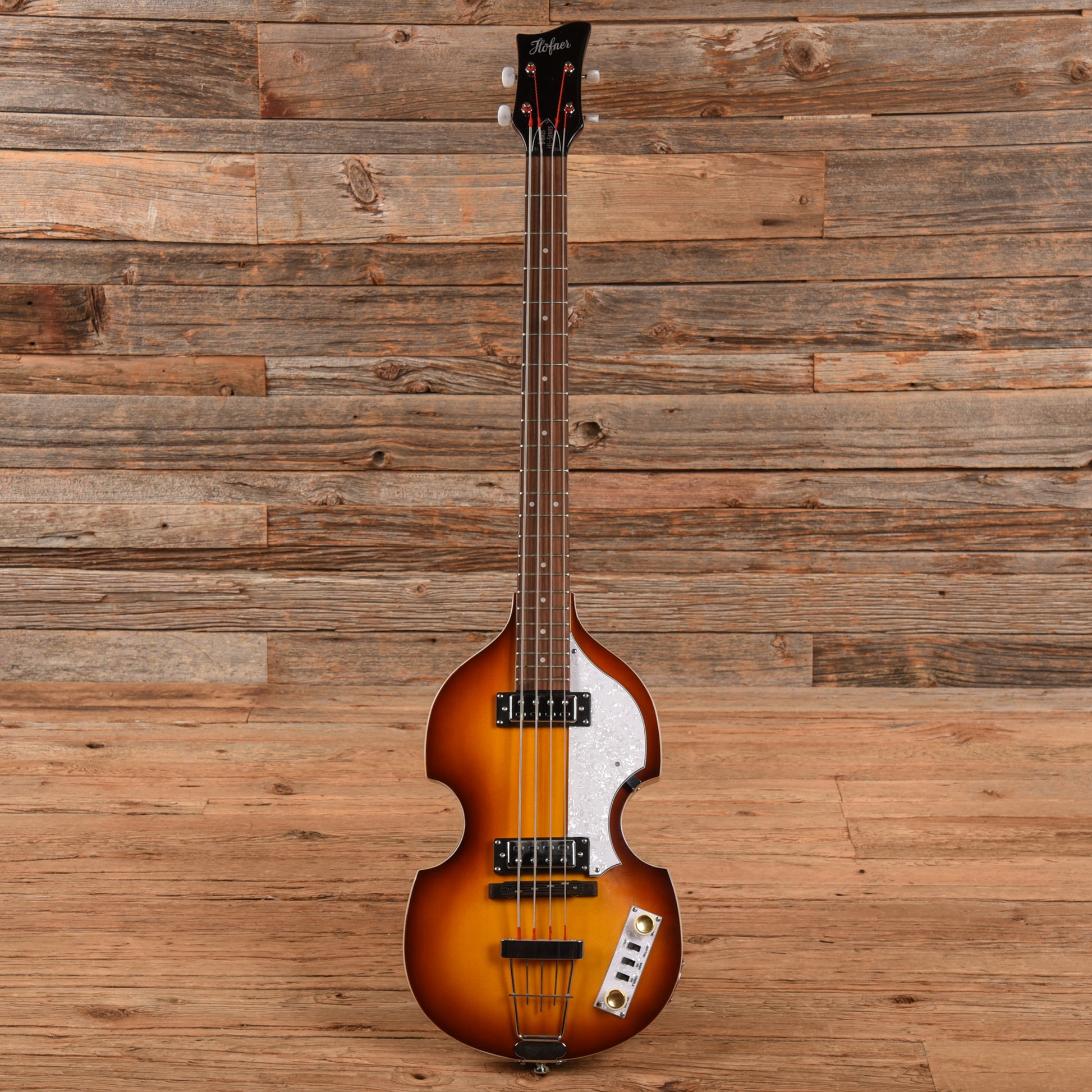 Hofner Ignition Series Violin Bass Sunburst Bass Guitars / 4-String