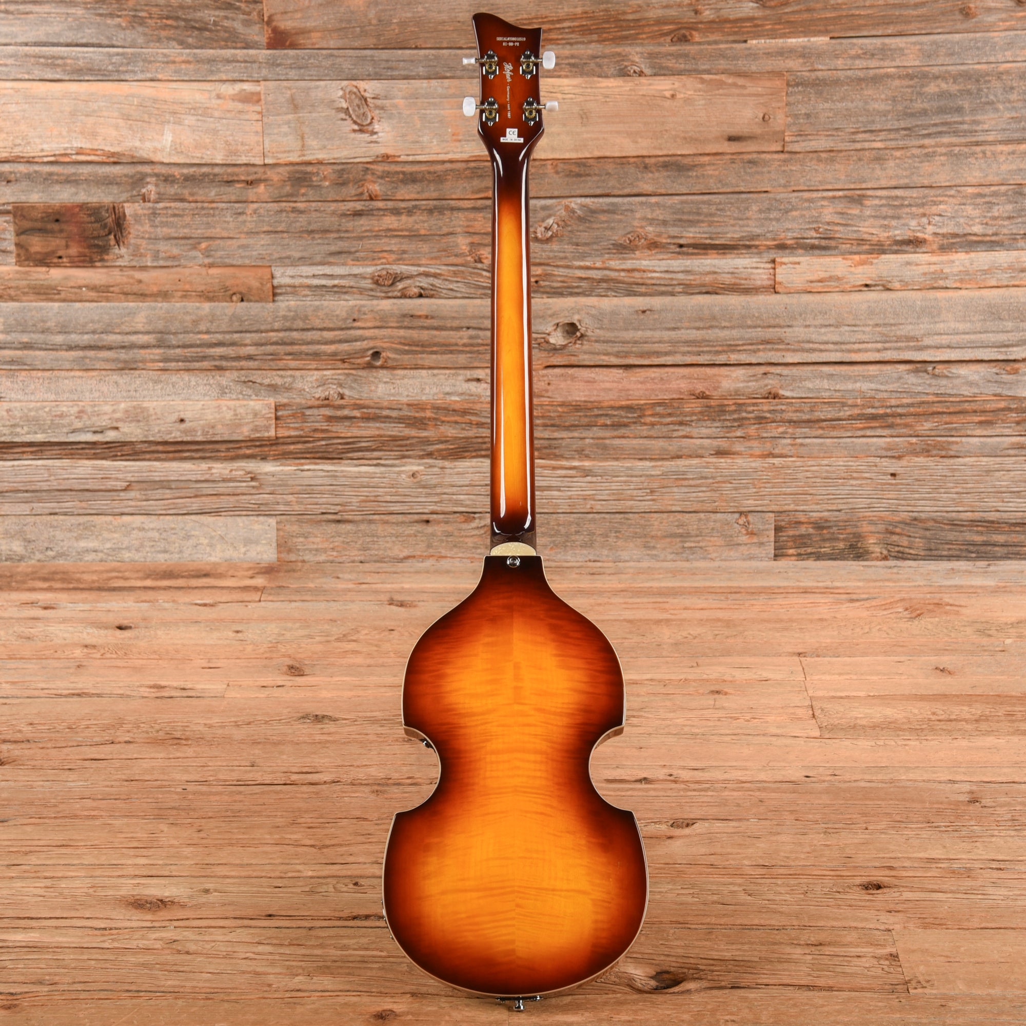 Hofner Ignition Series Violin Bass Sunburst Bass Guitars / 4-String