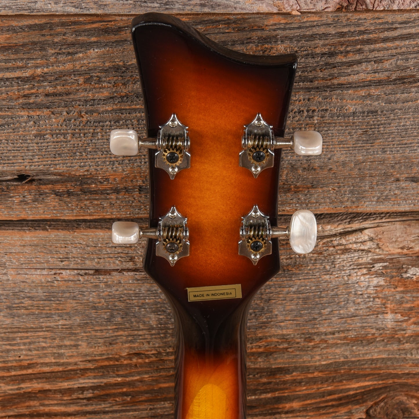 Hofner Ignition Series Violin Bass Sunburst Bass Guitars / 4-String