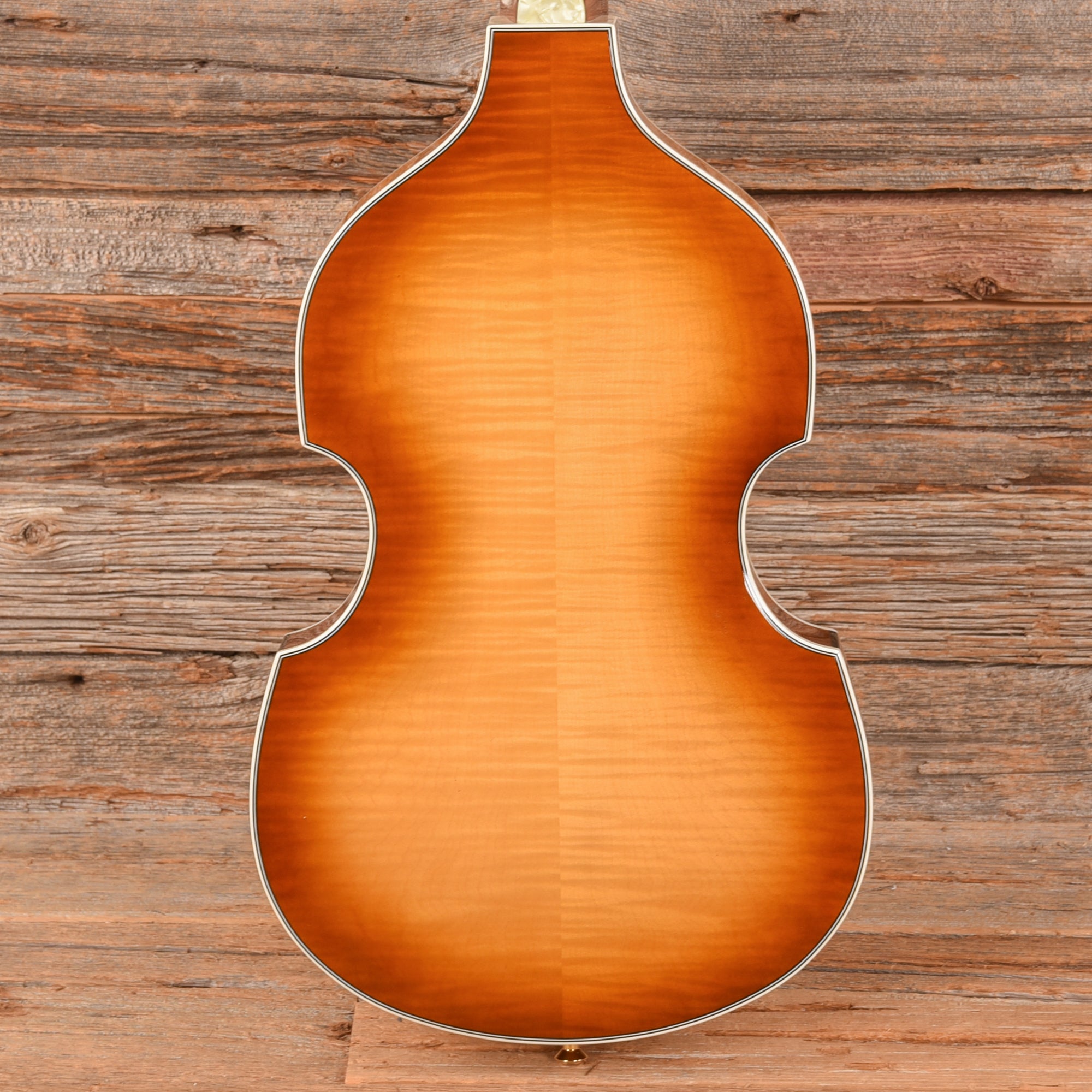 Hofner 500/1 '61 Reissue Sunburst 2017 Bass Guitars / 5-String or More