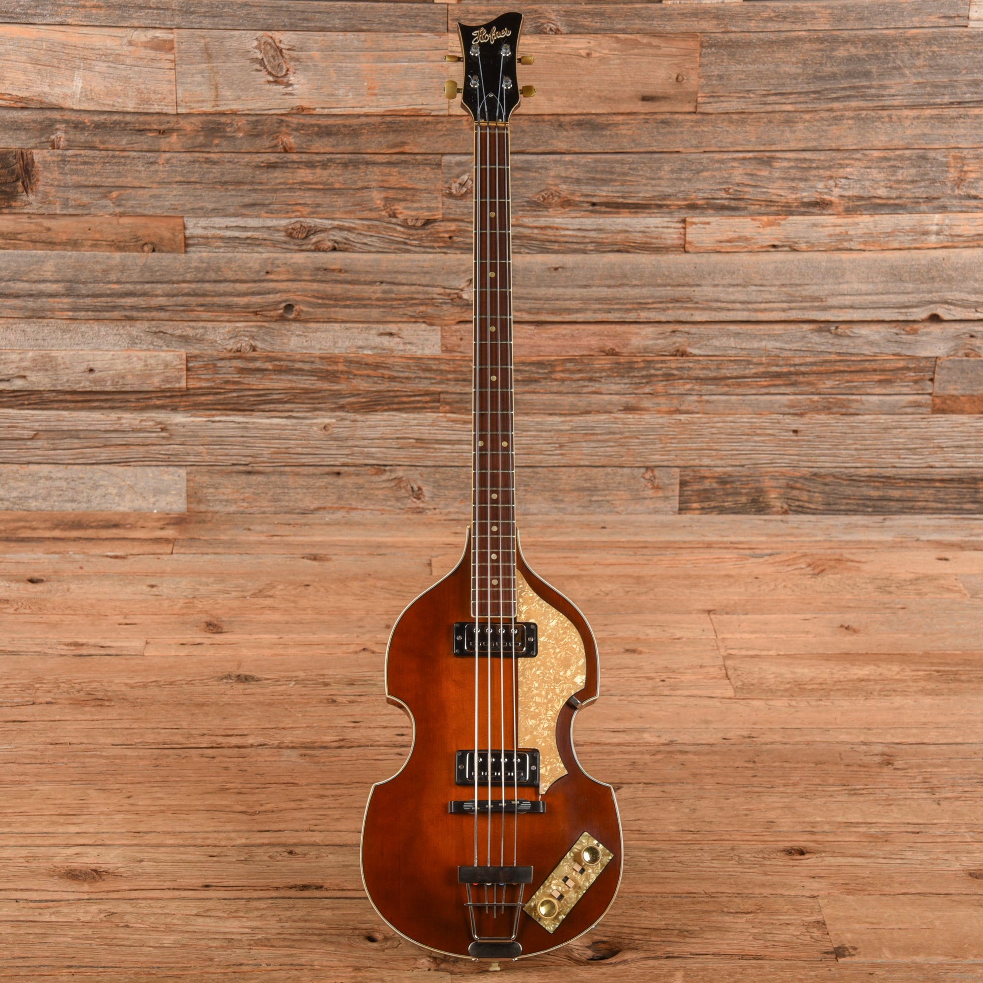 Hofner 500/1 Suburst 1965 Bass Guitars