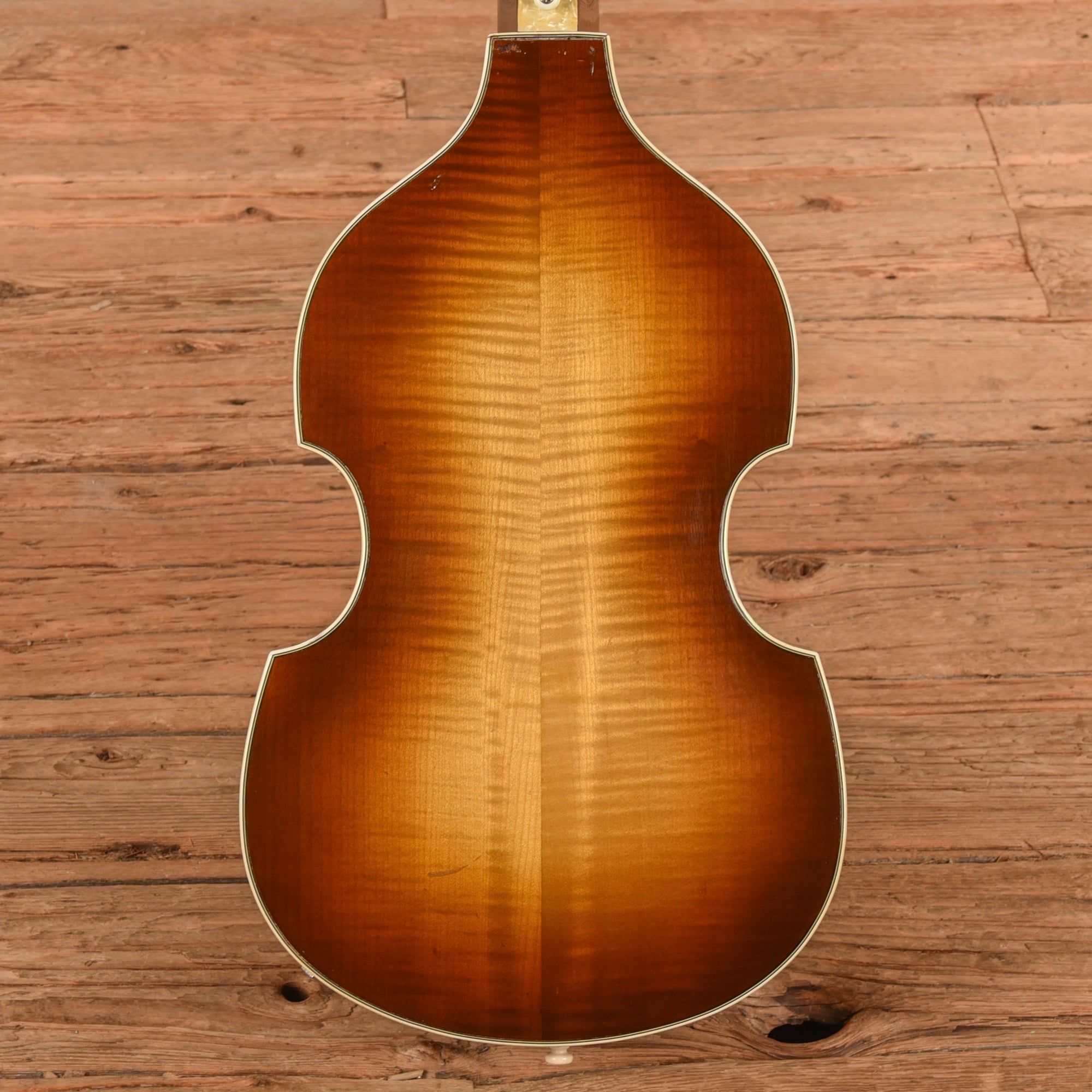 Hofner 500/1 Sunburst 1964 Bass Guitars