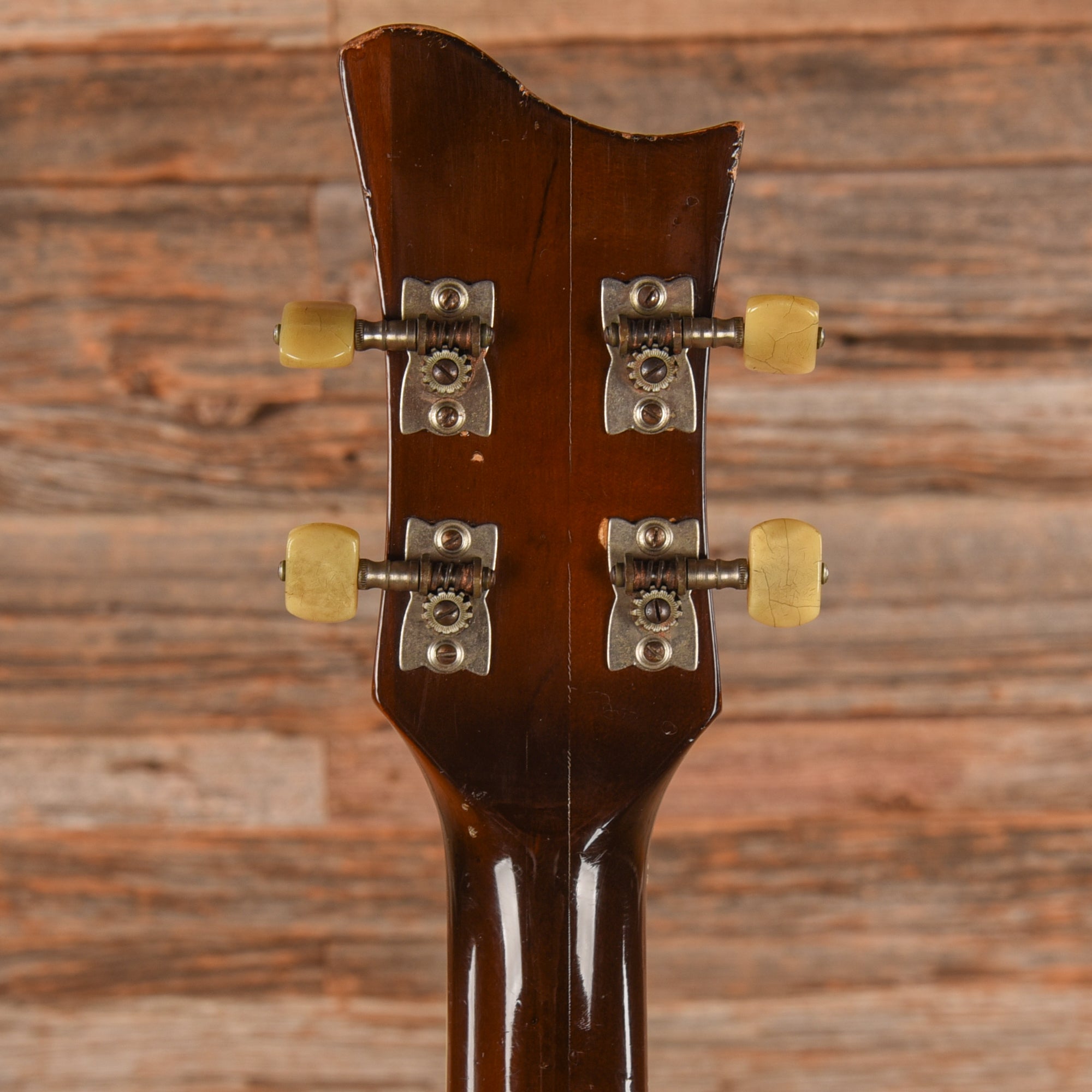 Hofner 500/1 Sunburst 1964 Bass Guitars