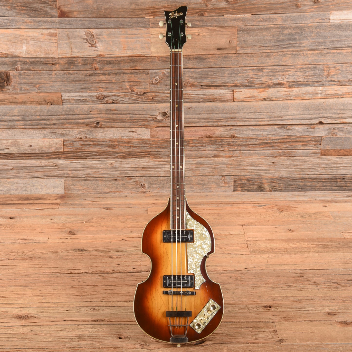 Hofner 500/1 Sunburst 1967 Bass Guitars