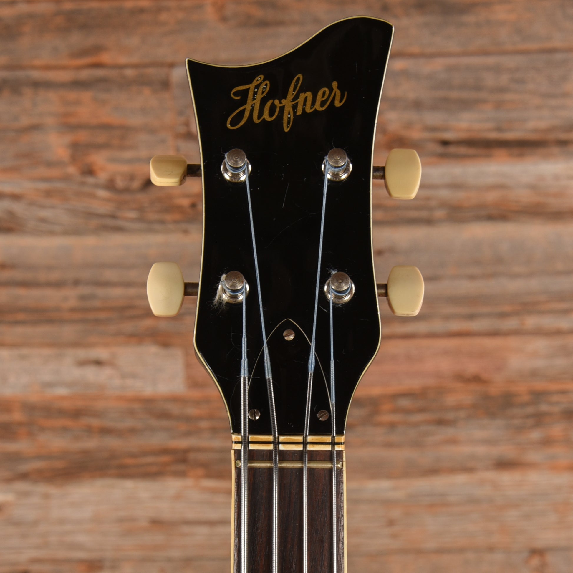 Hofner 500/1 Sunburst 1968 Bass Guitars