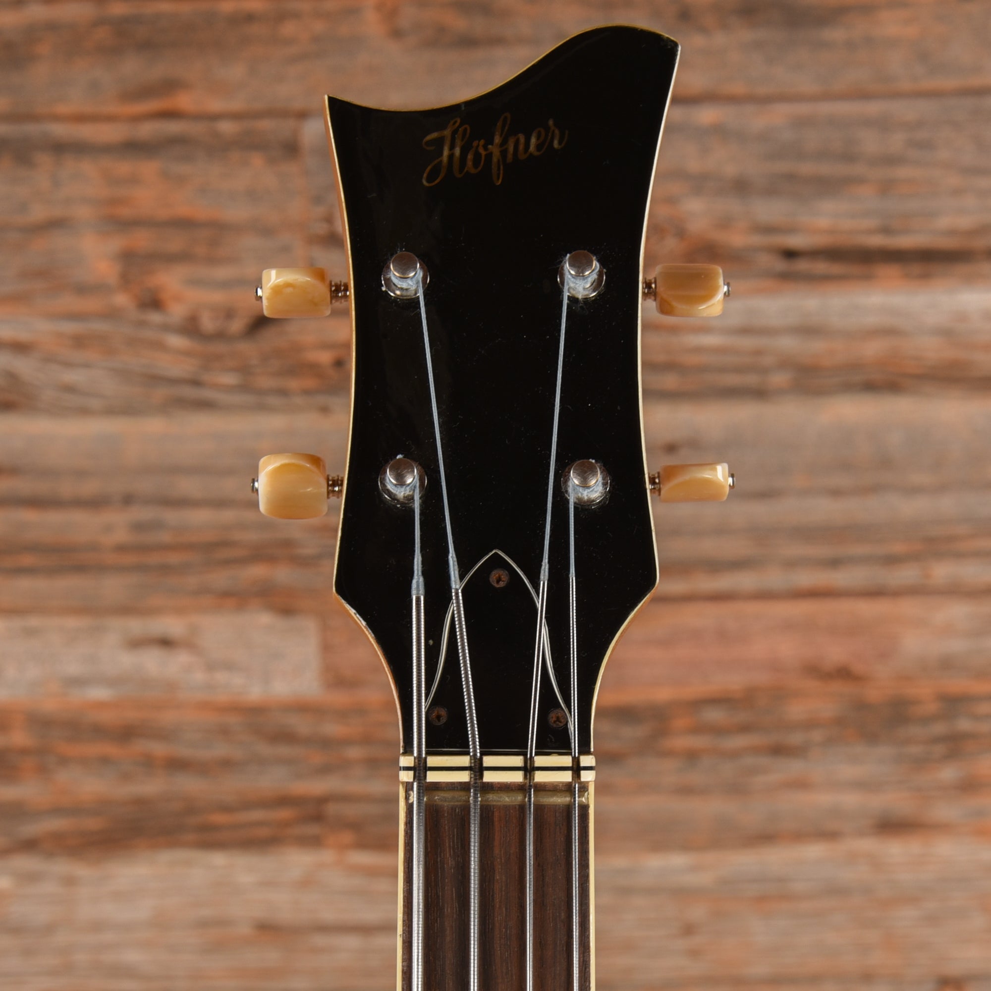 Hofner 500/1 Sunburst 1969 Bass Guitars