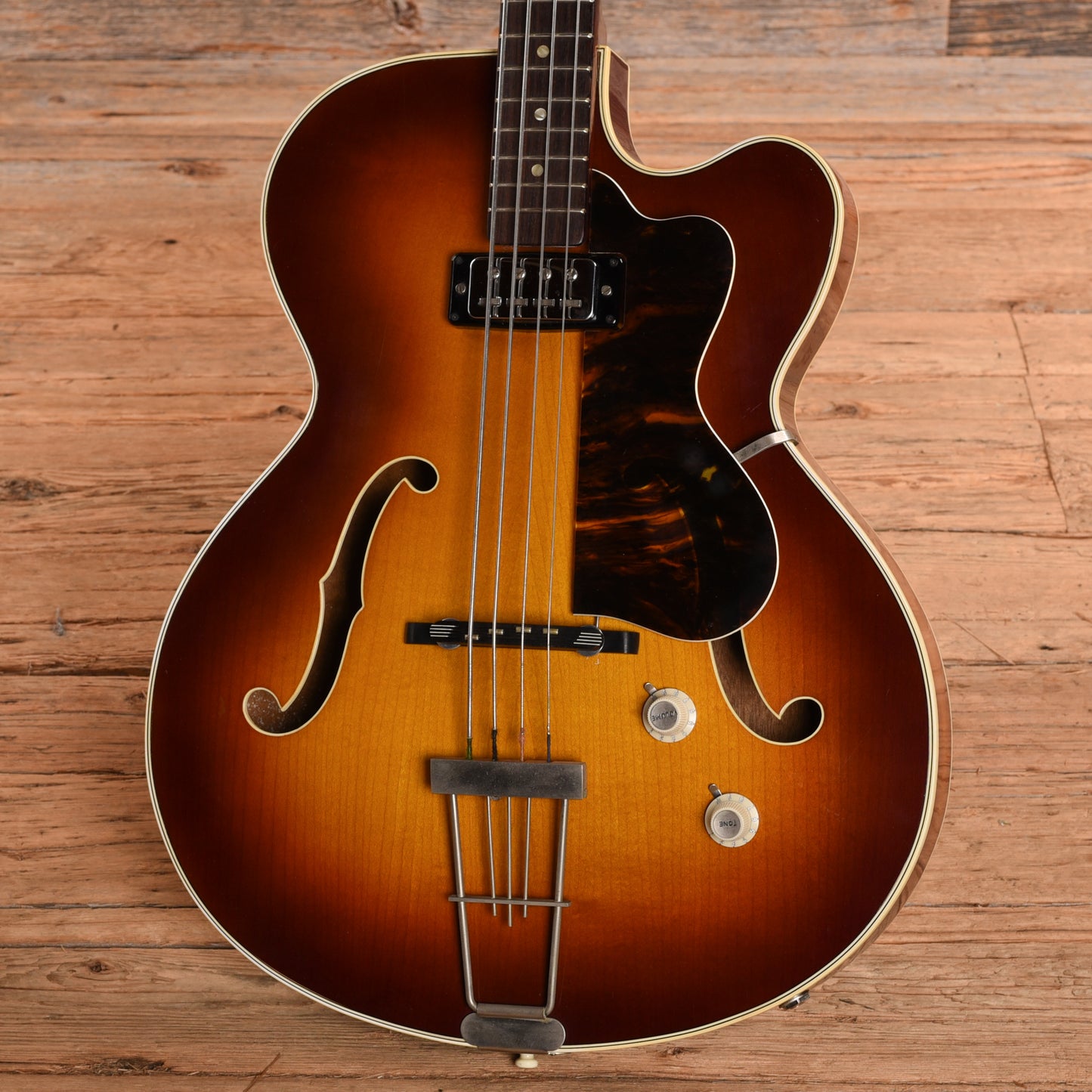 Hofner Senator Bass Sunburst 1965 Bass Guitars