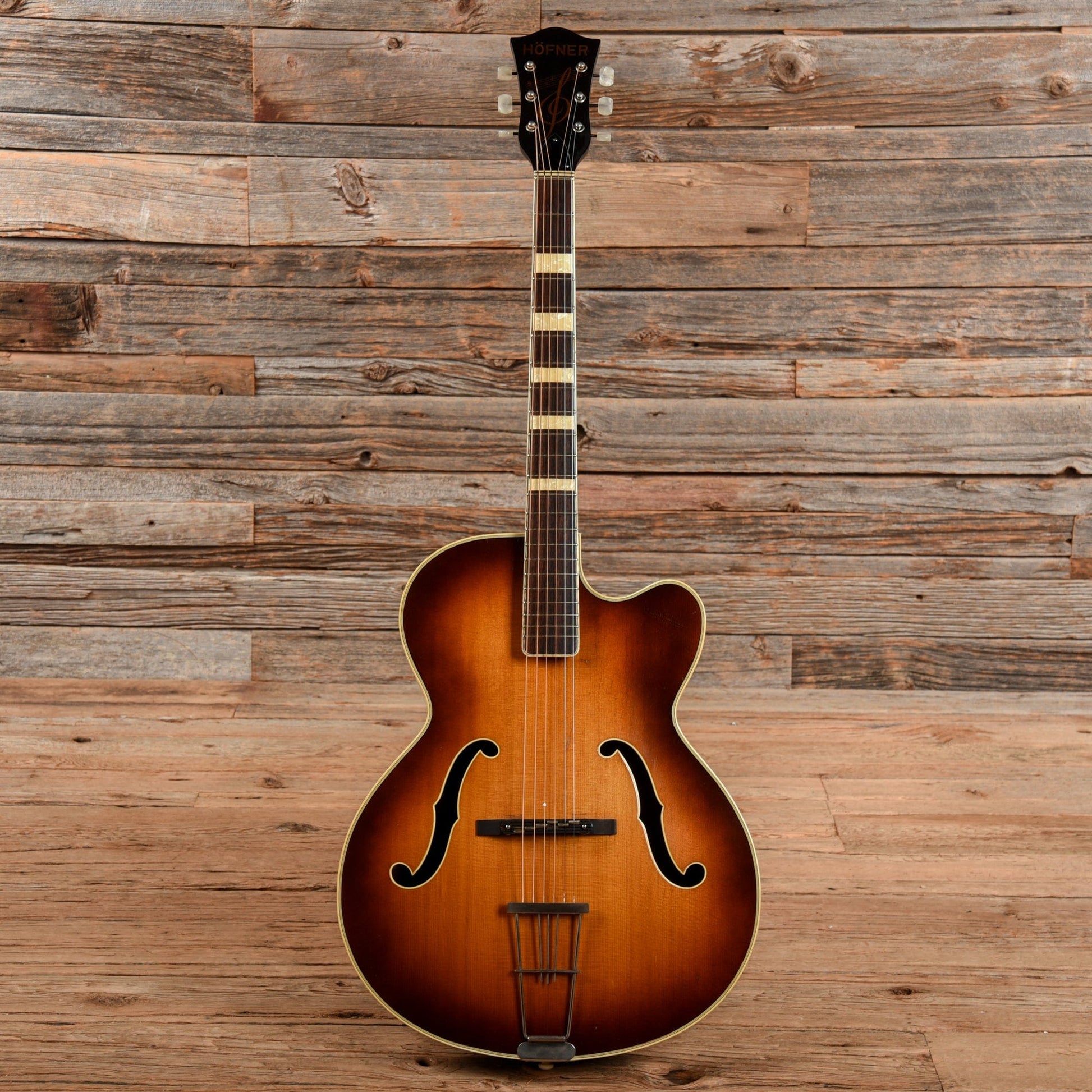 Hofner 4550/S Sunburst 1960s Electric Guitars / Archtop