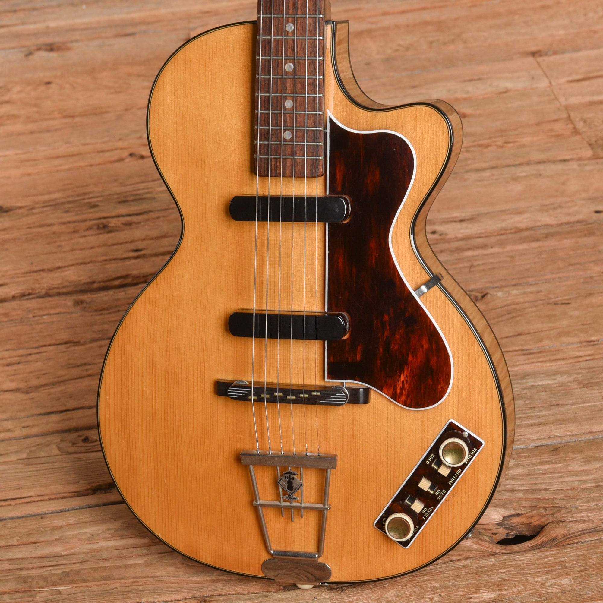 Hofner Club 50 Natural 2008 – Chicago Music Exchange