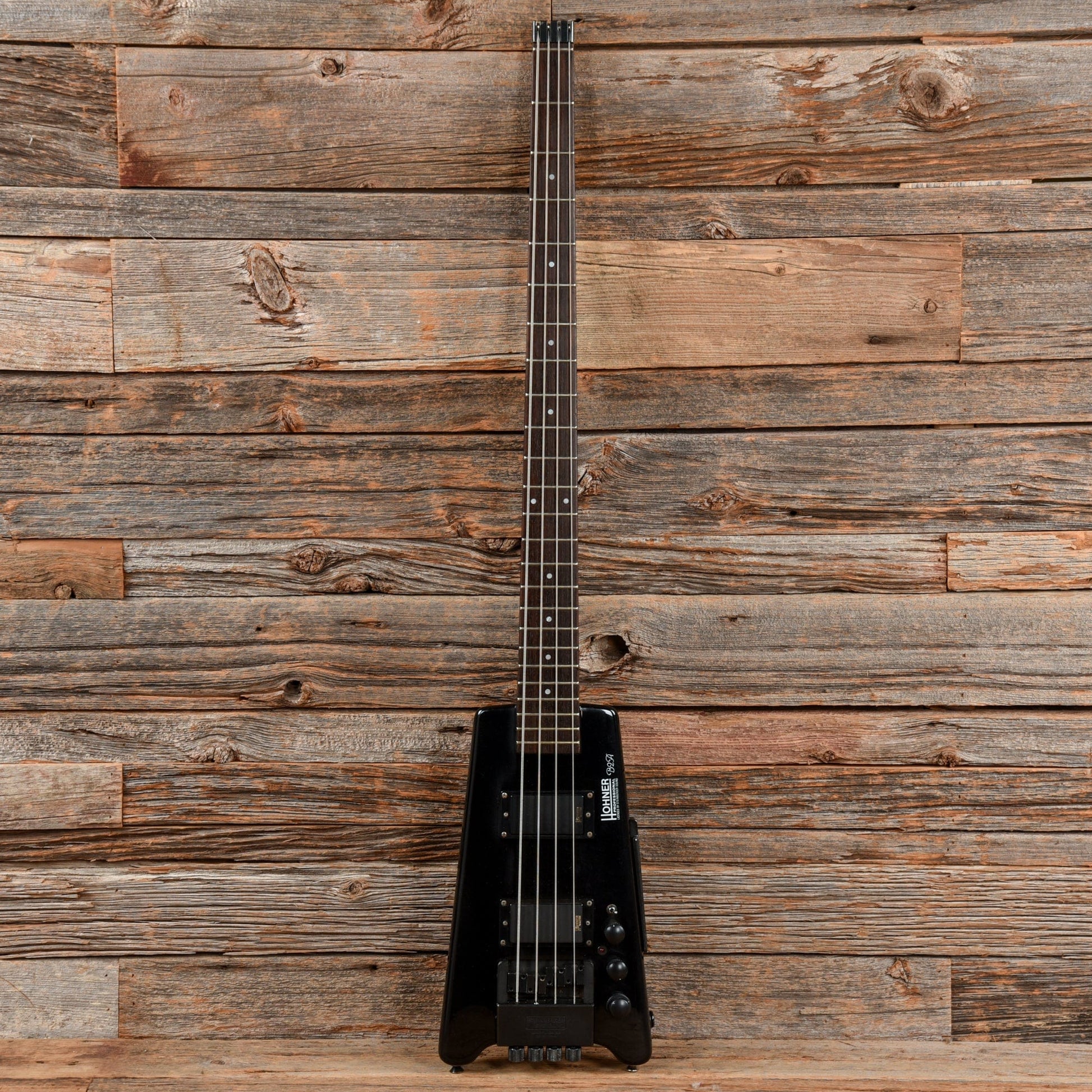 Hohner B2A Bass Black Bass Guitars / 4-String