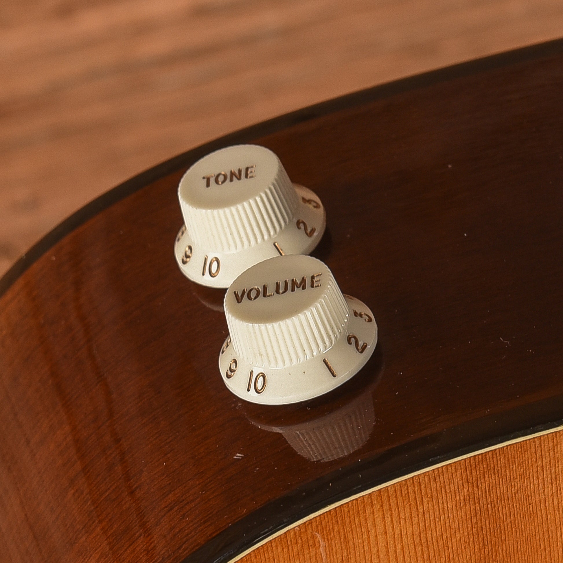 Hondo H-18E Natural Acoustic Guitars