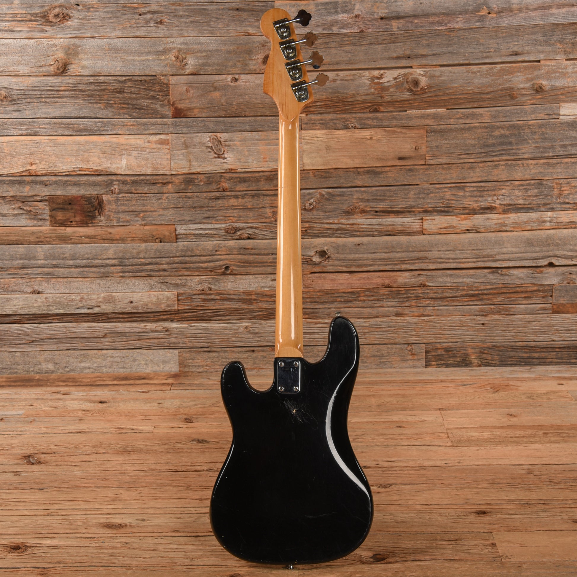 Hondo II Bass Black Bass Guitars / 4-String