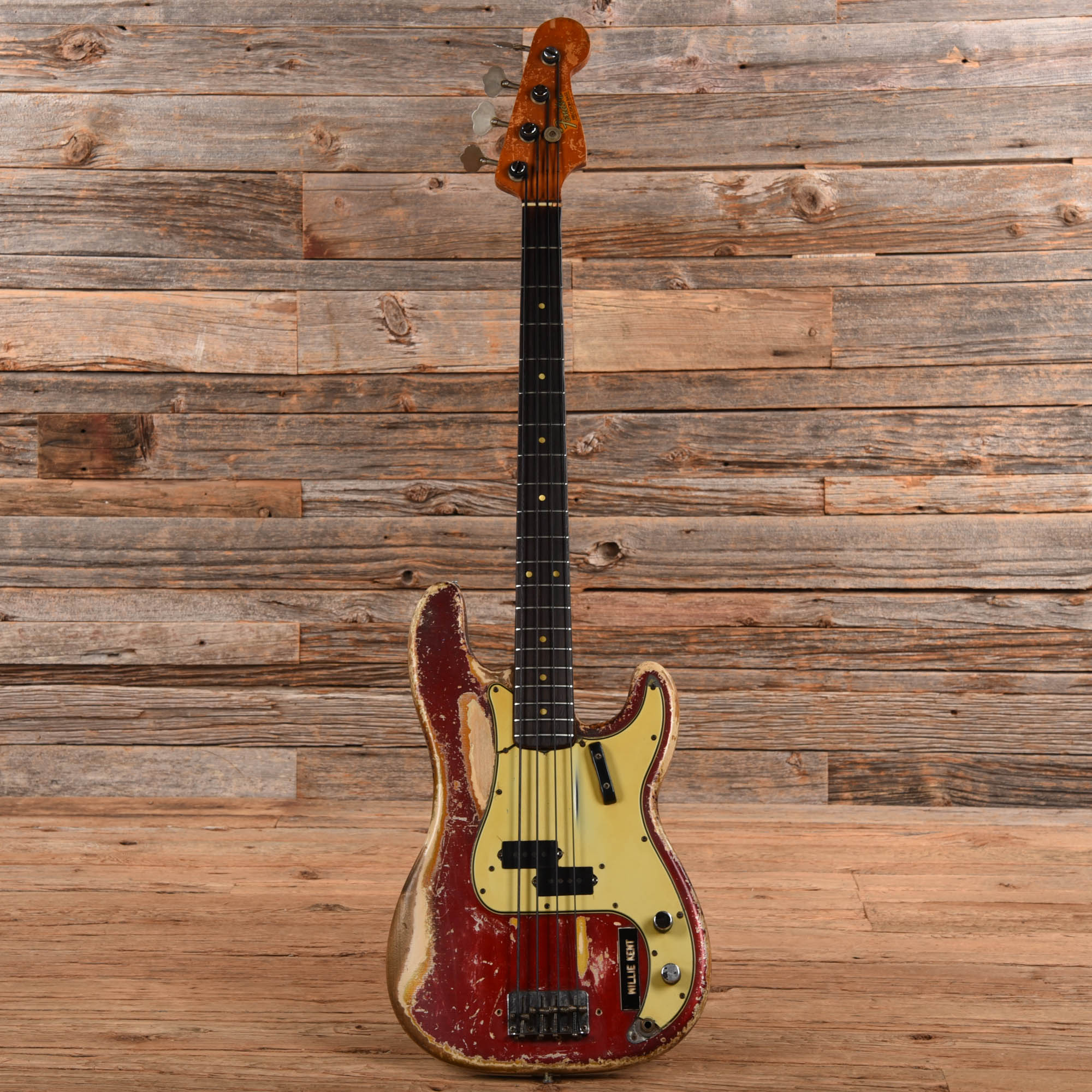 Fender Precision Bass Candy Apple Red 1965 – Chicago Music Exchange