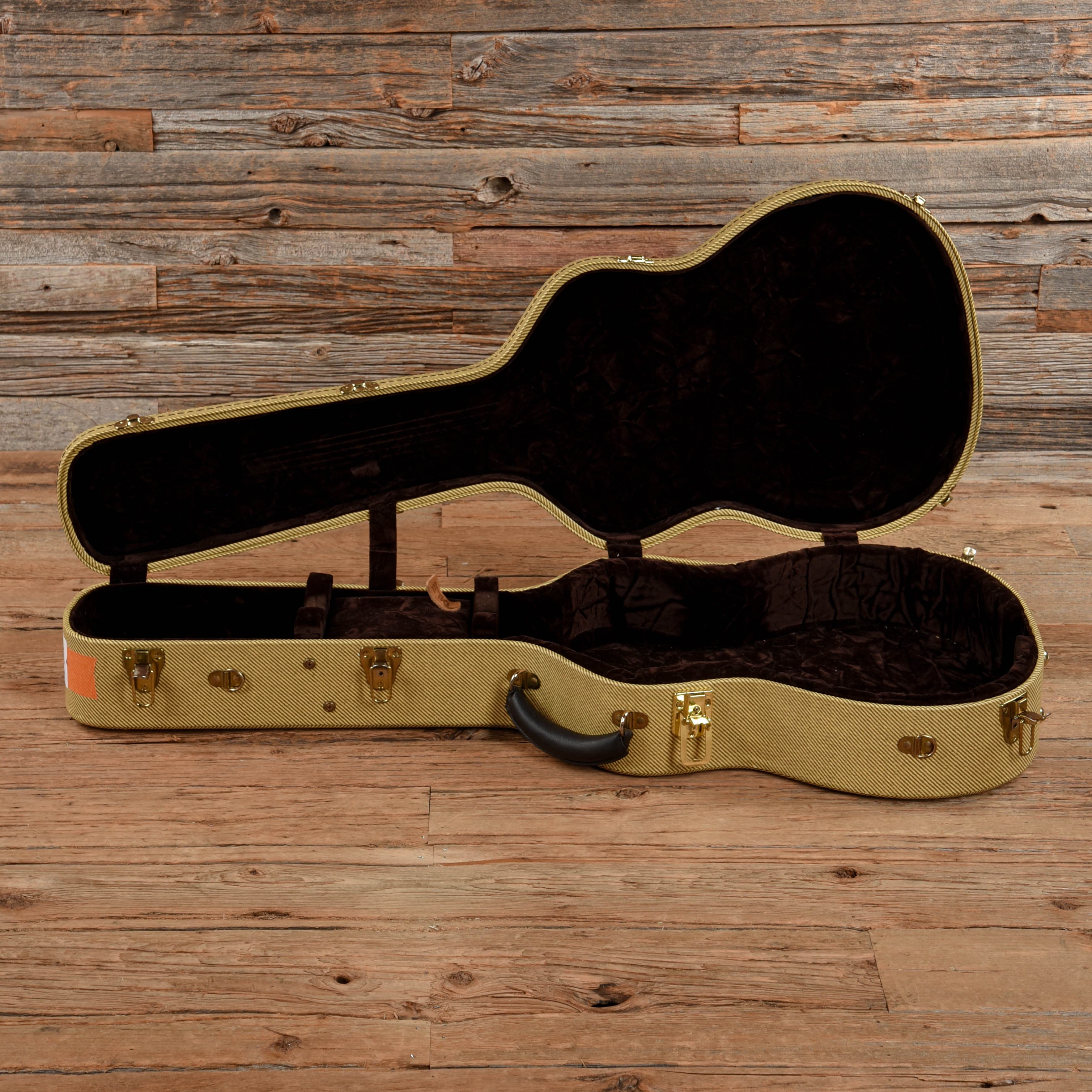 Huss & Dalton Crossroads Sunburst 2013 Acoustic Guitars / Concert