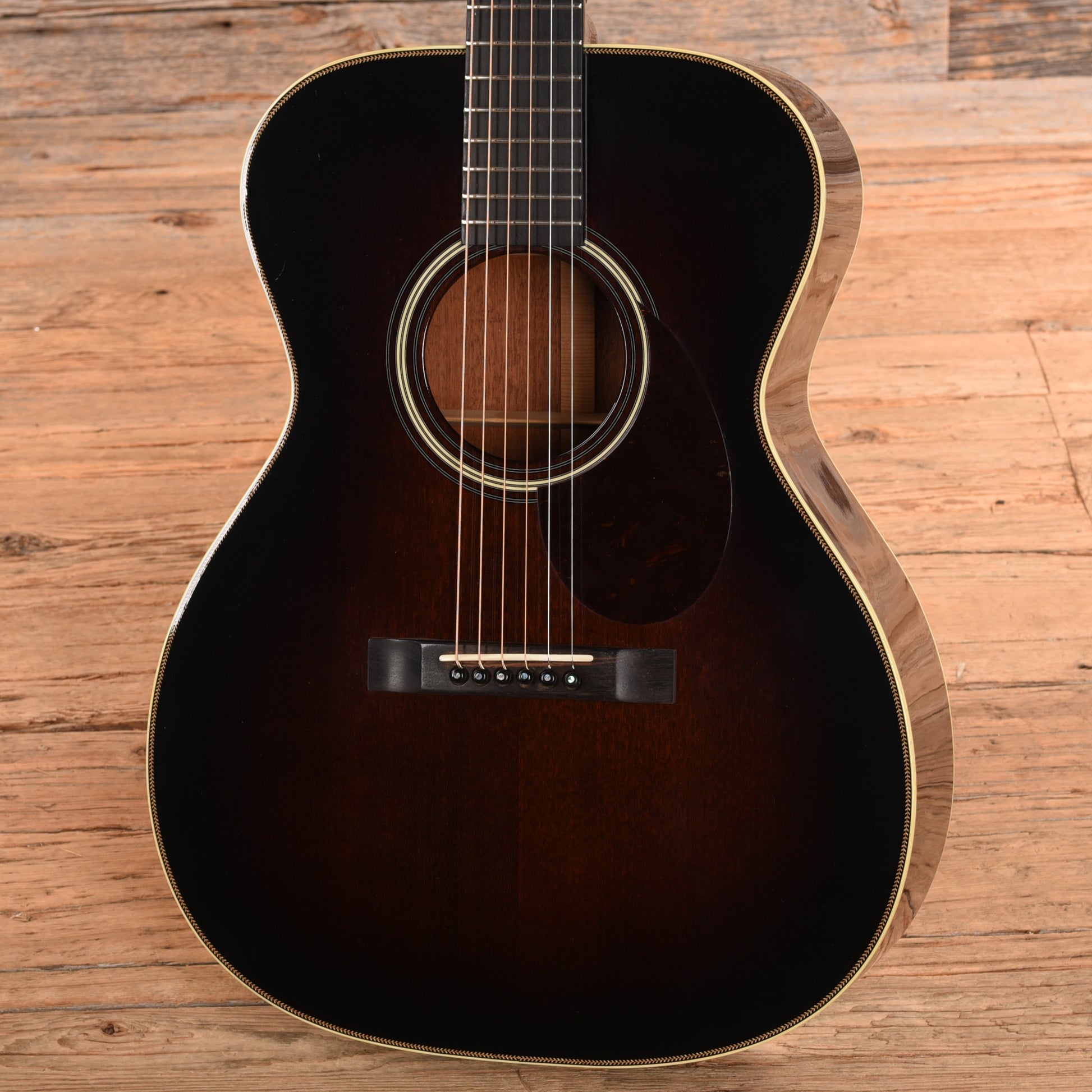 Huss & Dalton Tom-R Custom Brown Burst 2005 Acoustic Guitars