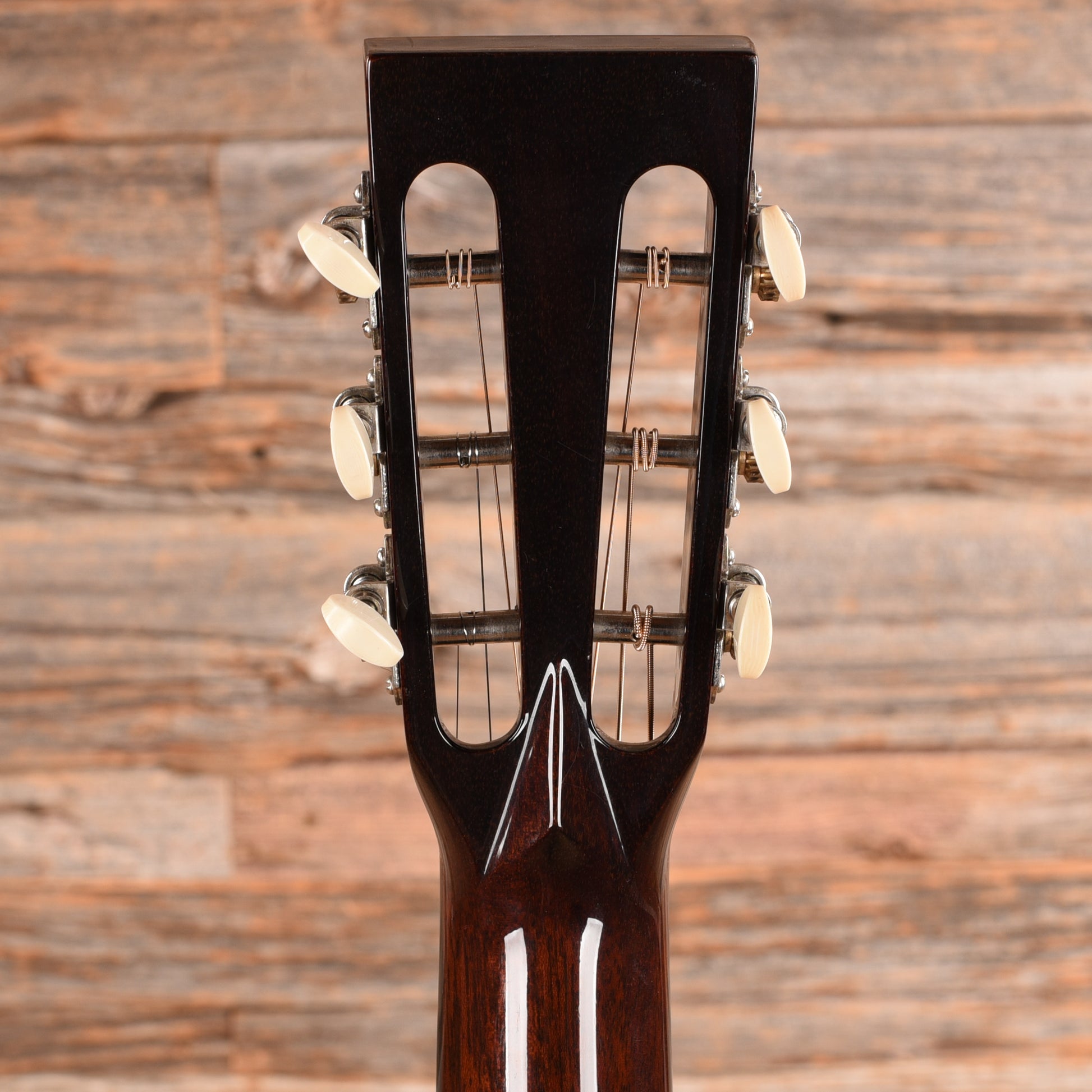 Huss & Dalton Tom-R Custom Brown Burst 2005 Acoustic Guitars