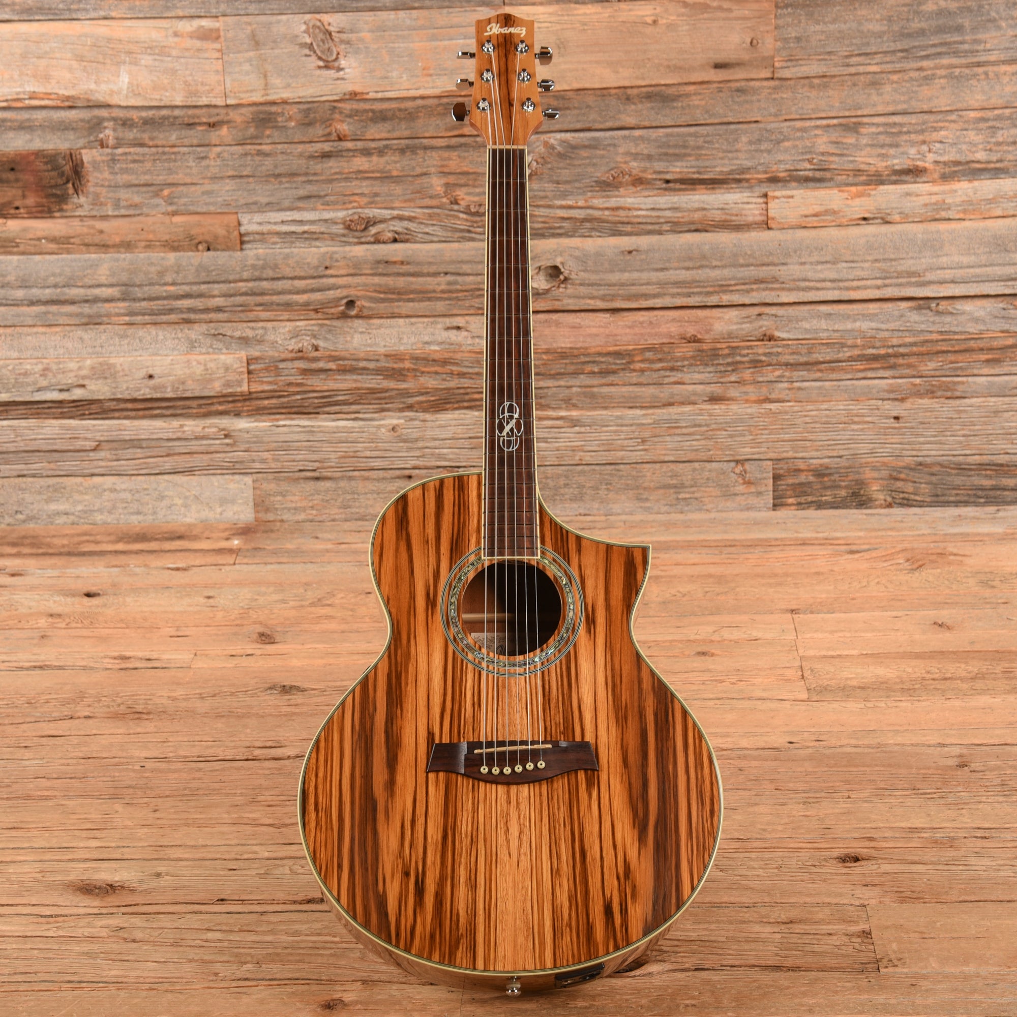 Ibanez EW20ZWE-NT1203 Natural Acoustic Guitars / OM and Auditorium