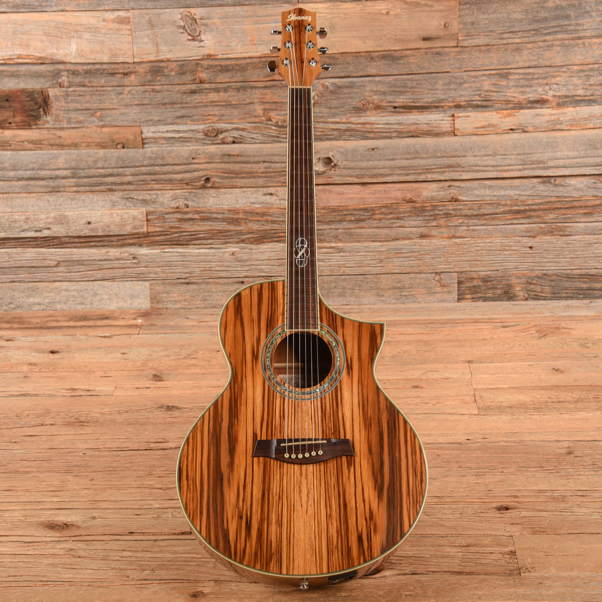Ibanez EW20ZWE-NT1203 Natural Acoustic Guitars / OM and Auditorium