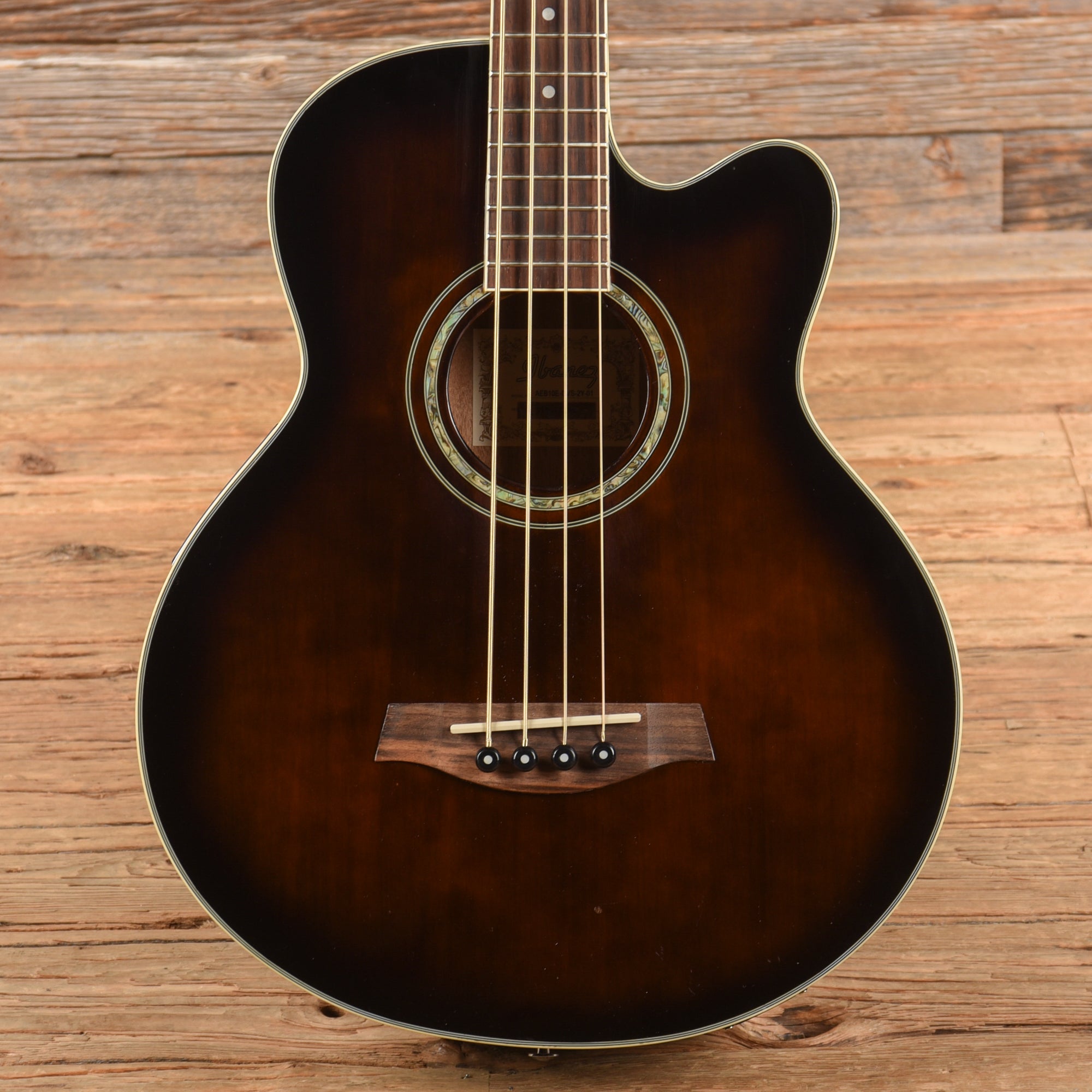 Ibanez AEB10E Bass Guitars / 4-String