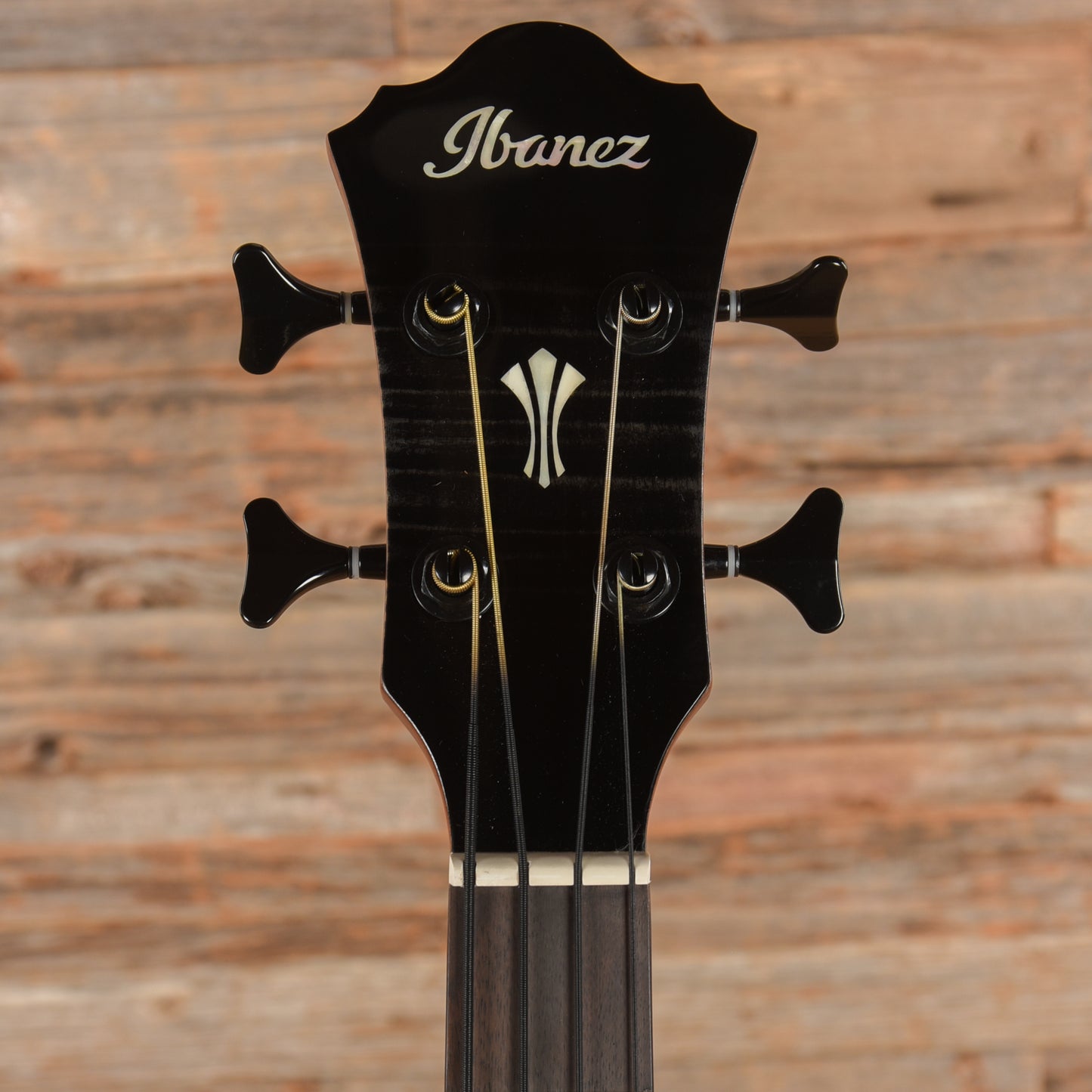 Ibanez AEGB25ETKH Acoustic-Electric Guitar AEG Transparent Black Sunburst High Gloss Bass Guitars / 4-String