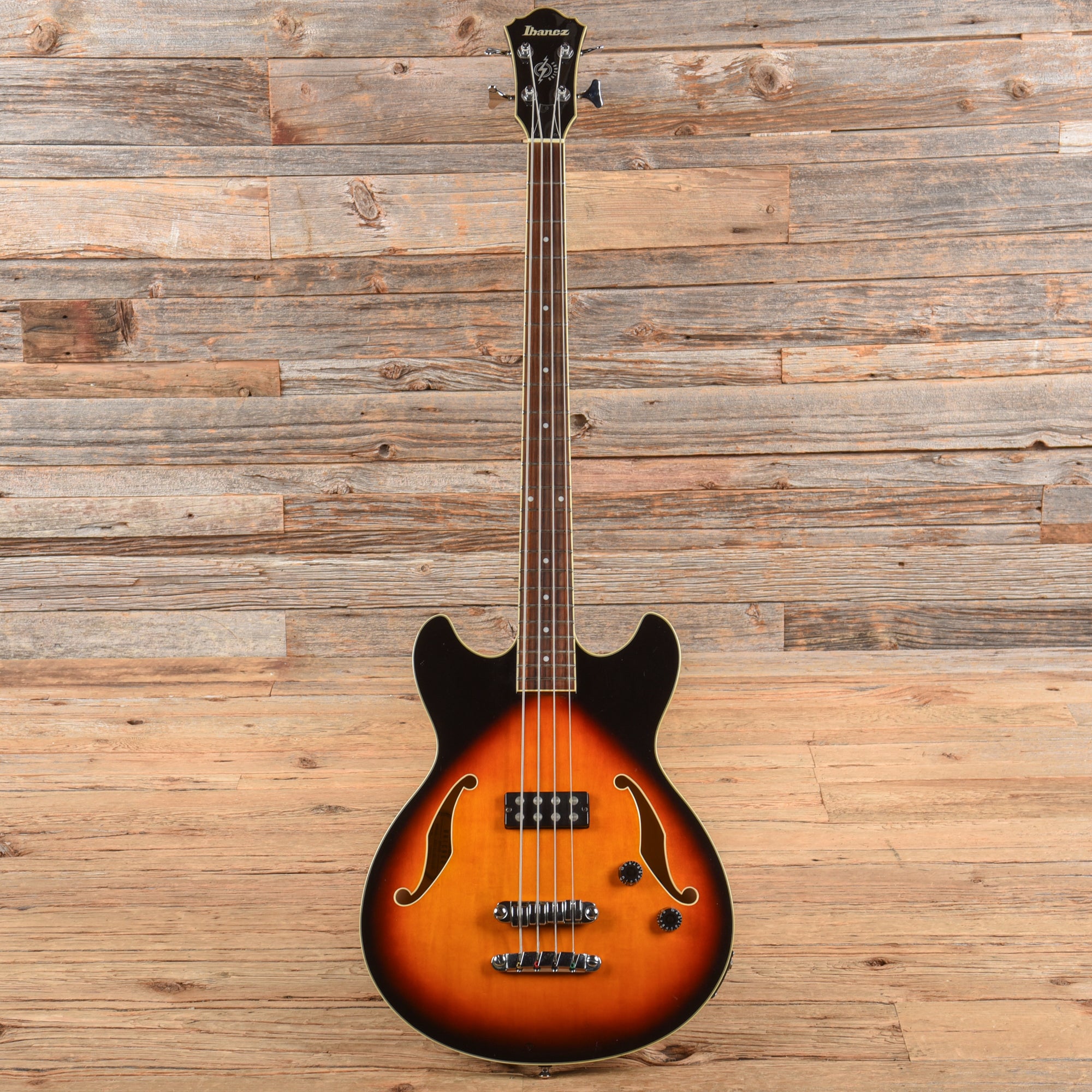 Ibanez ASB140 Sunburst 2006 Bass Guitars / 4-String