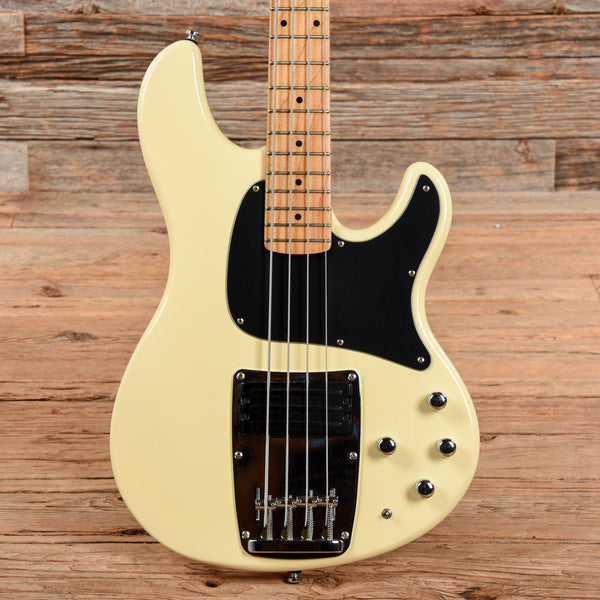ibanez-bass-guitars-4-string-