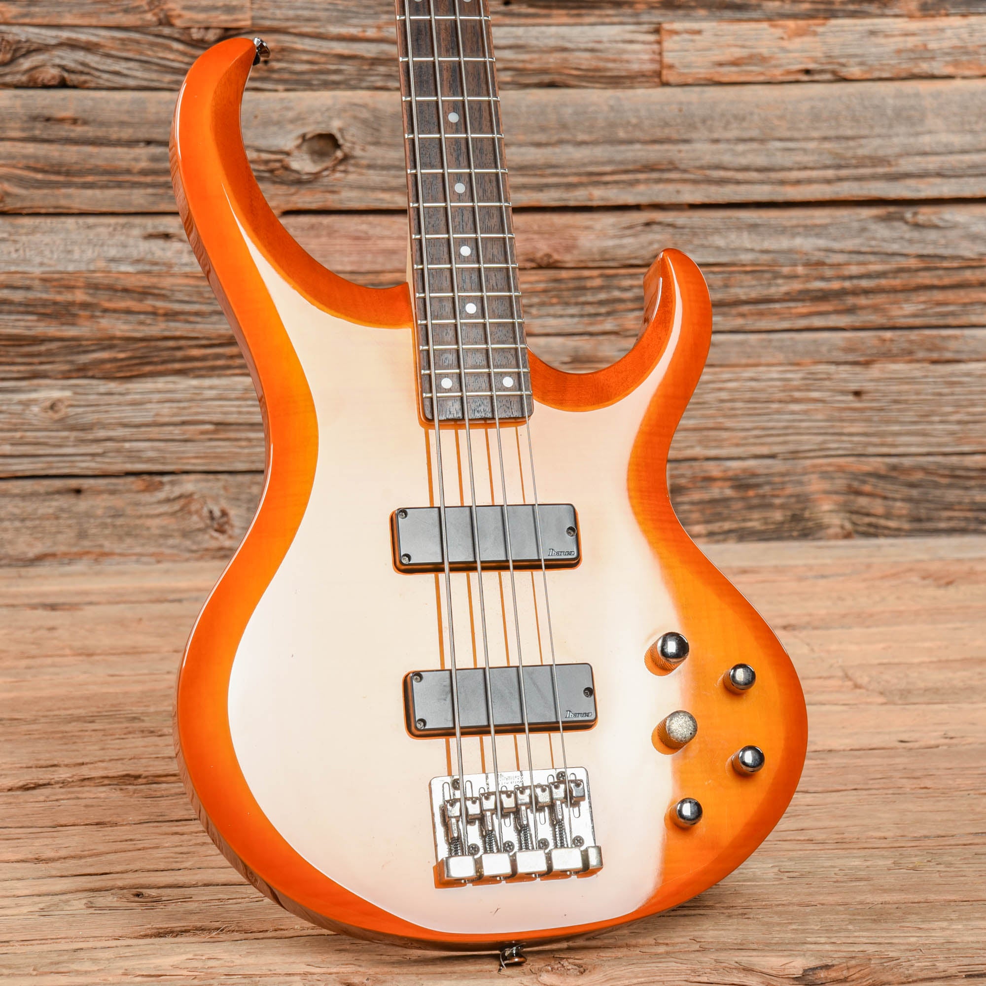 Ibanez BTB300 FM Sunburst 2000 Bass Guitars / 4-String