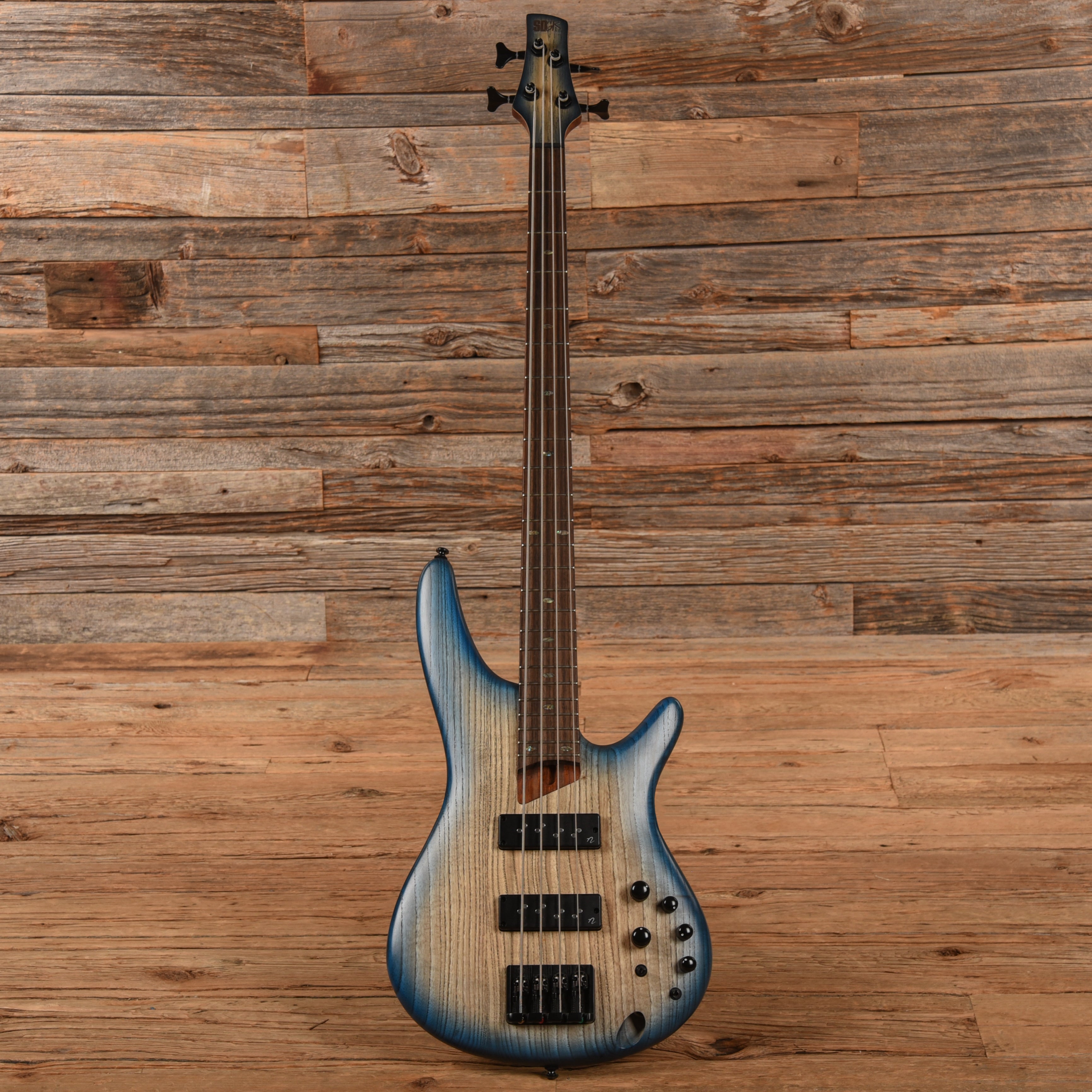 Ibanez SR600E Cosmic Blue Starburst Flat 2023 Bass Guitars / 4-String