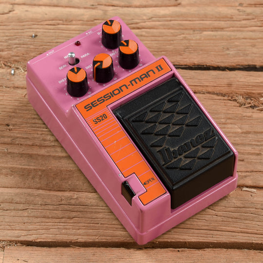 Ibanez SS20 Session Man II Effects and Pedals / Distortion