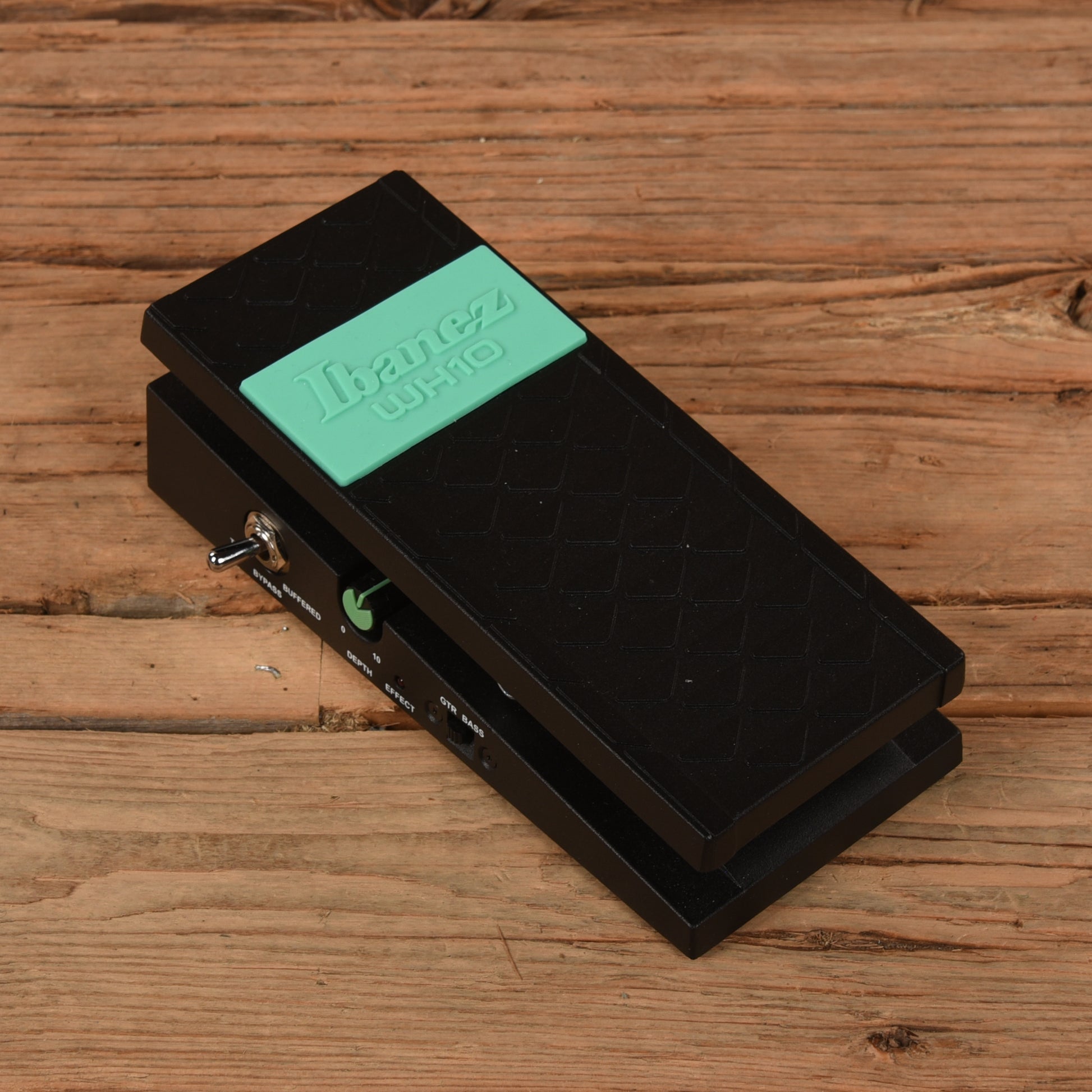Ibanez WH10V3 Wah Effects and Pedals / Wahs and Filters