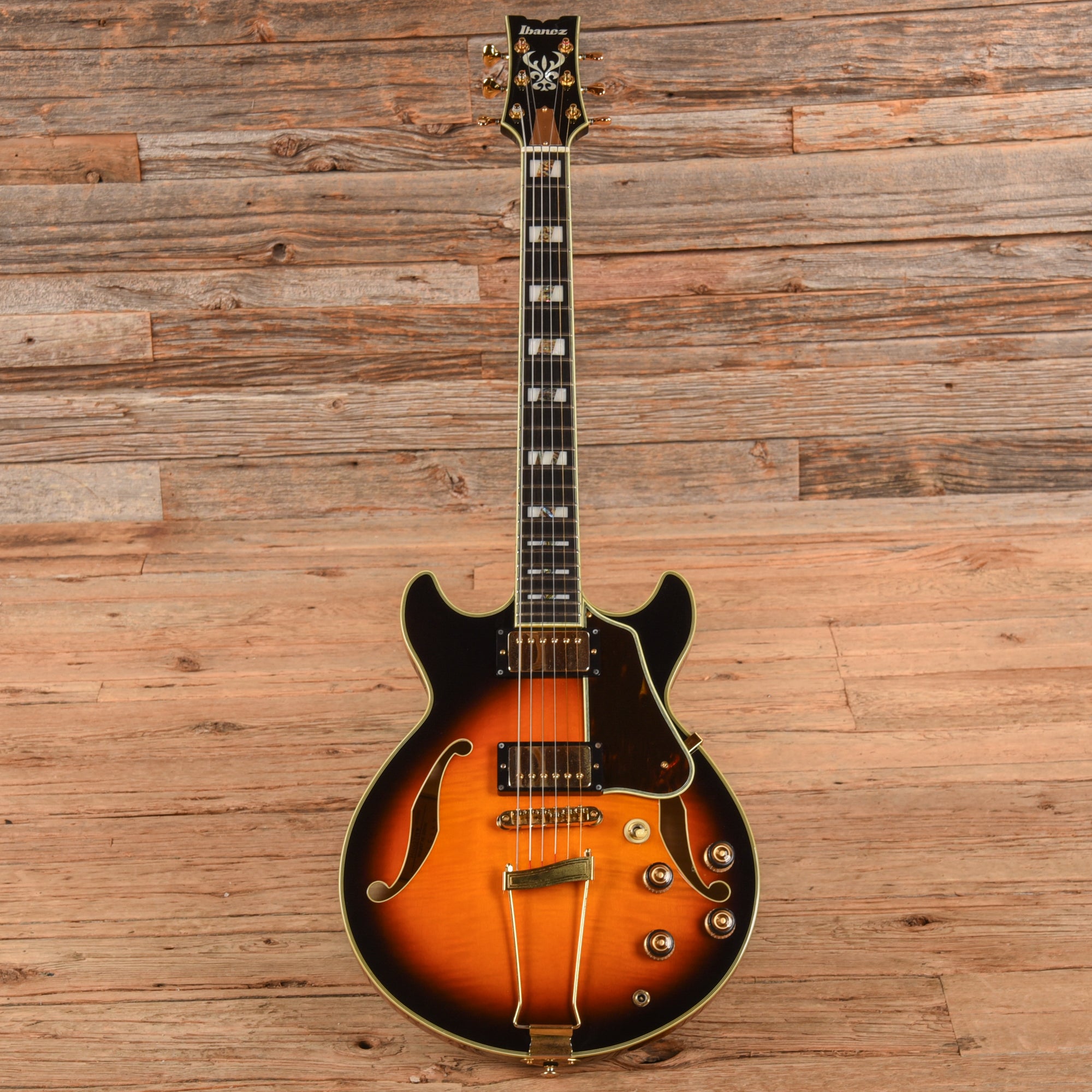 Ibanez AM2000H Sunburst Electric Guitars / Hollow Body