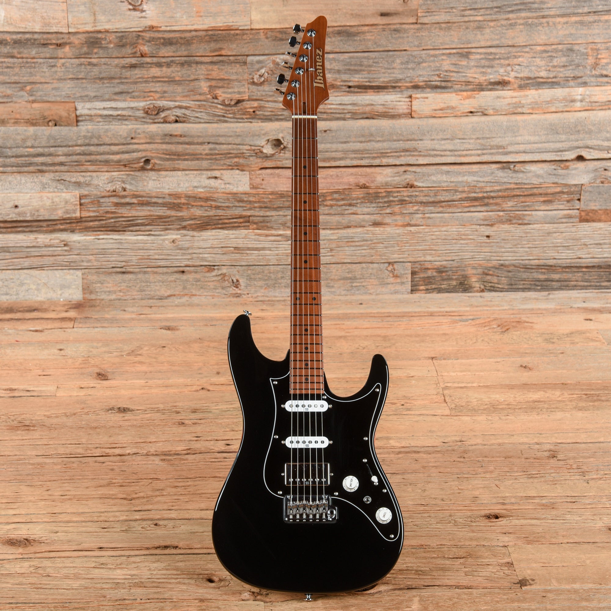 Ibanez AZ2204B-BK Prestige Black 2025 Electric Guitars