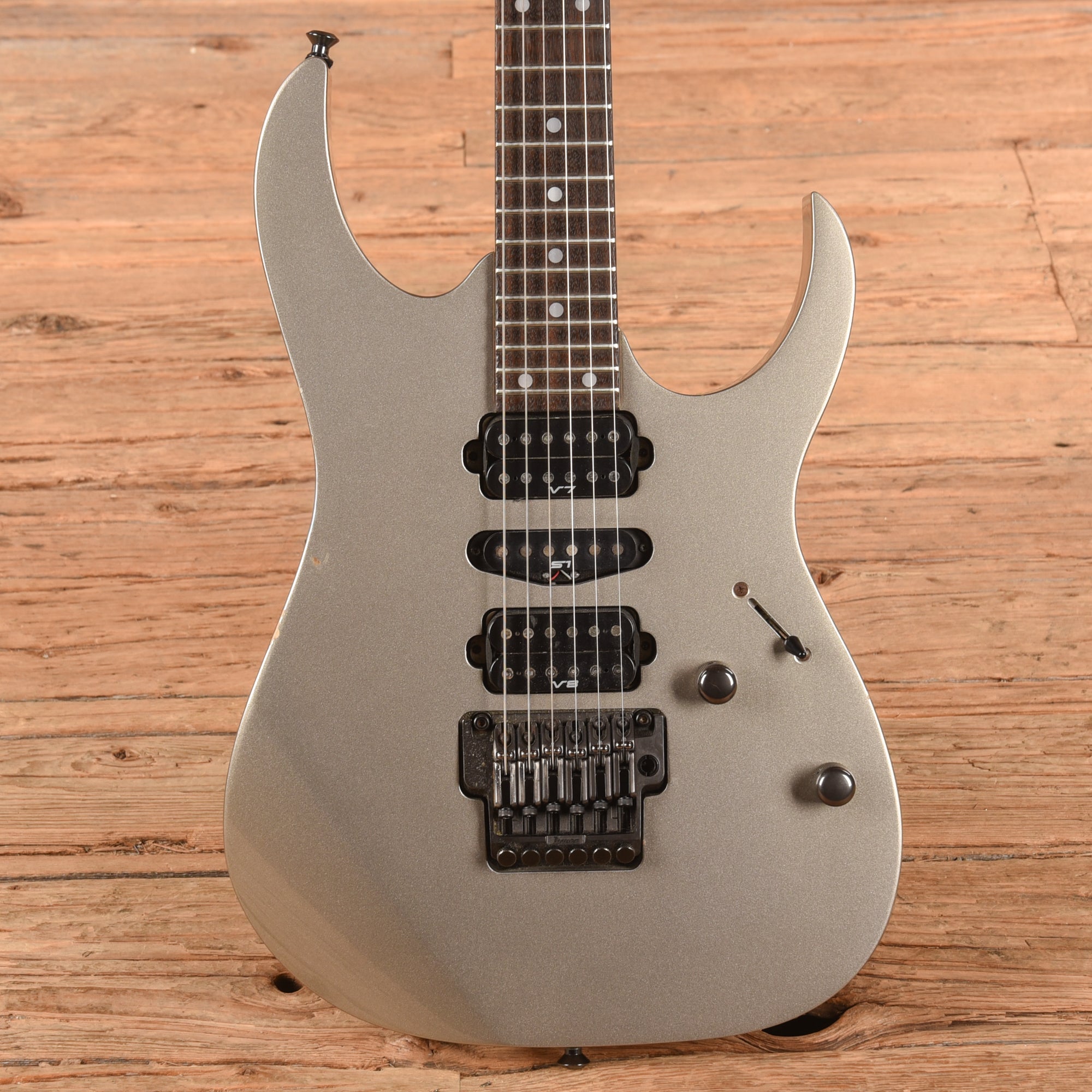 Ibanez RG1570 Prestige Grey Nickel 2002 Electric Guitars