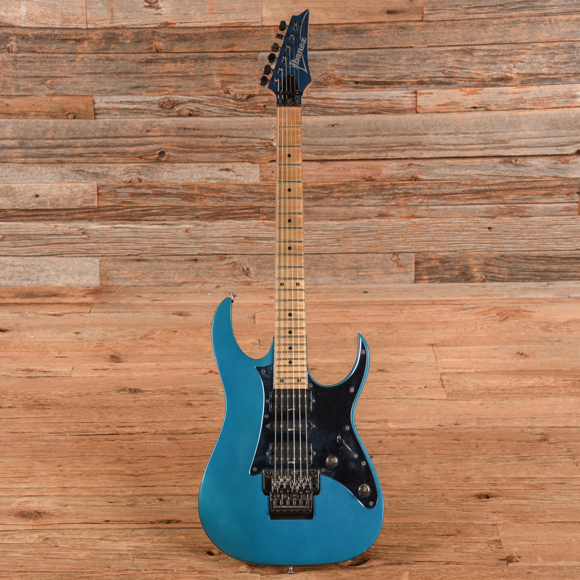 Ibanez RG550 Electric Blue 2002 Electric Guitars
