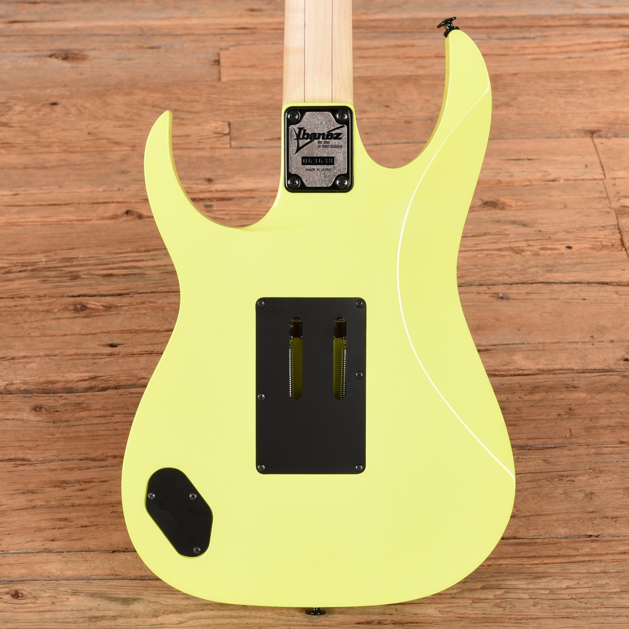 Ibanez RG550 Genesis Collection Grafitti Yellow Electric Guitars