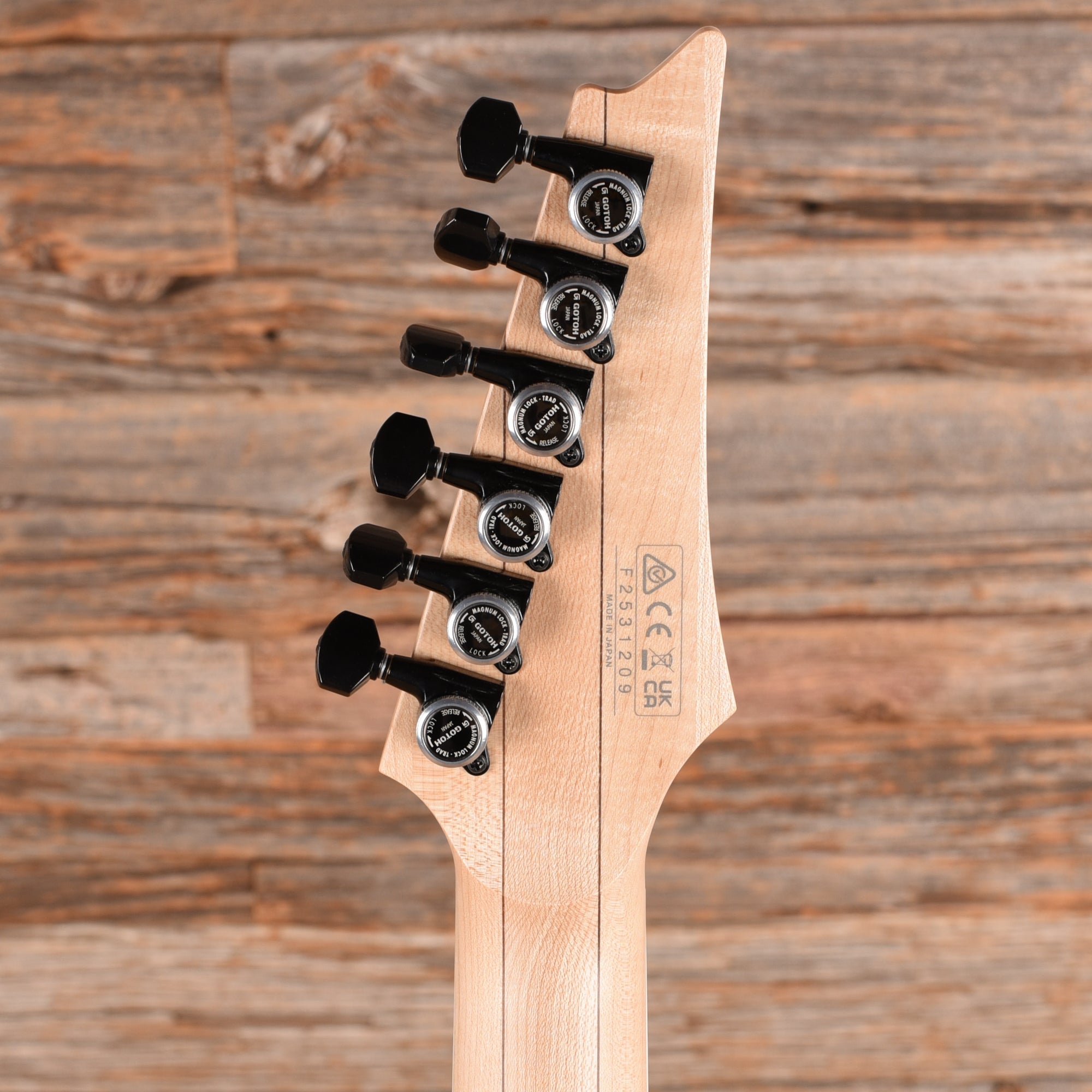 Ibanez RGR652AHBF Prestige Black Electric Guitars