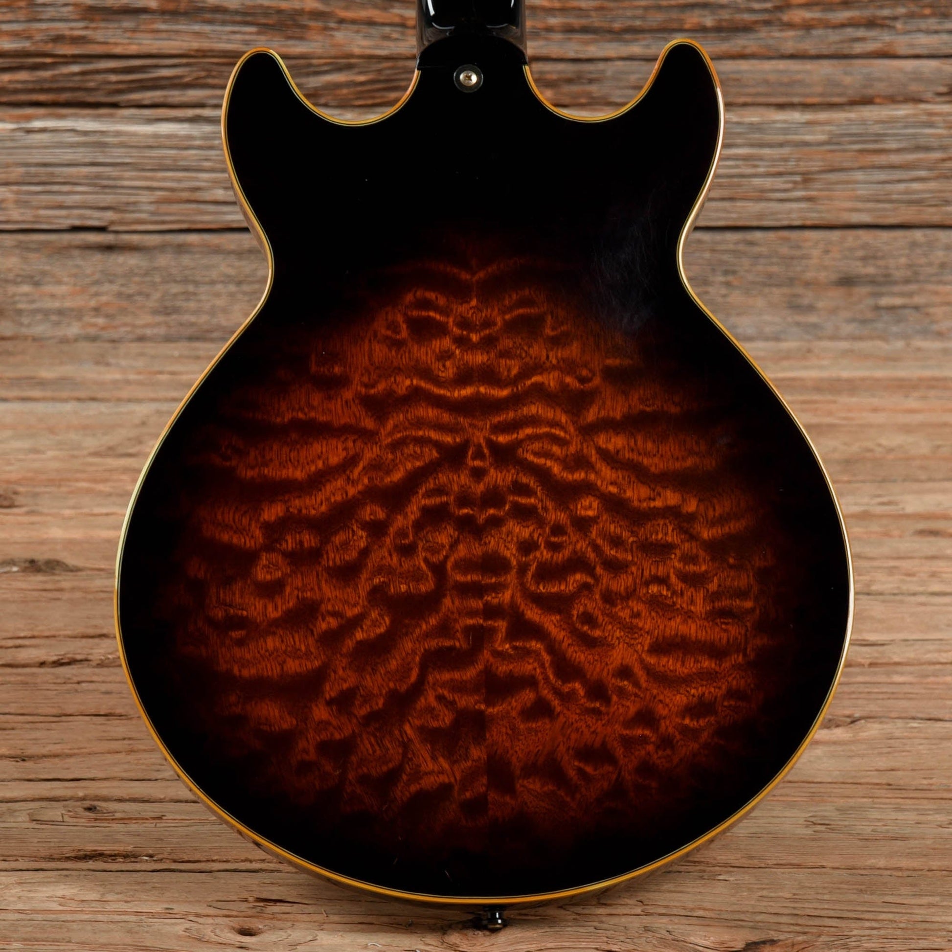 Ibanez Artist AM-205 Violin Burst 1985 Electric Guitars / Semi-Hollow