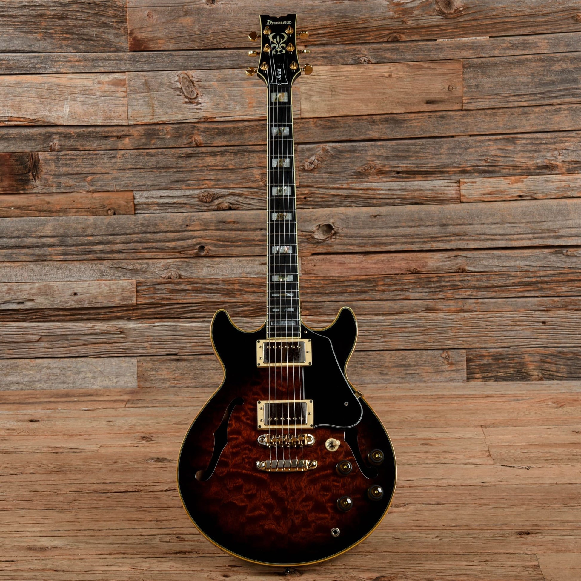 Ibanez Artist AM-205 Violin Burst 1985 Electric Guitars / Semi-Hollow