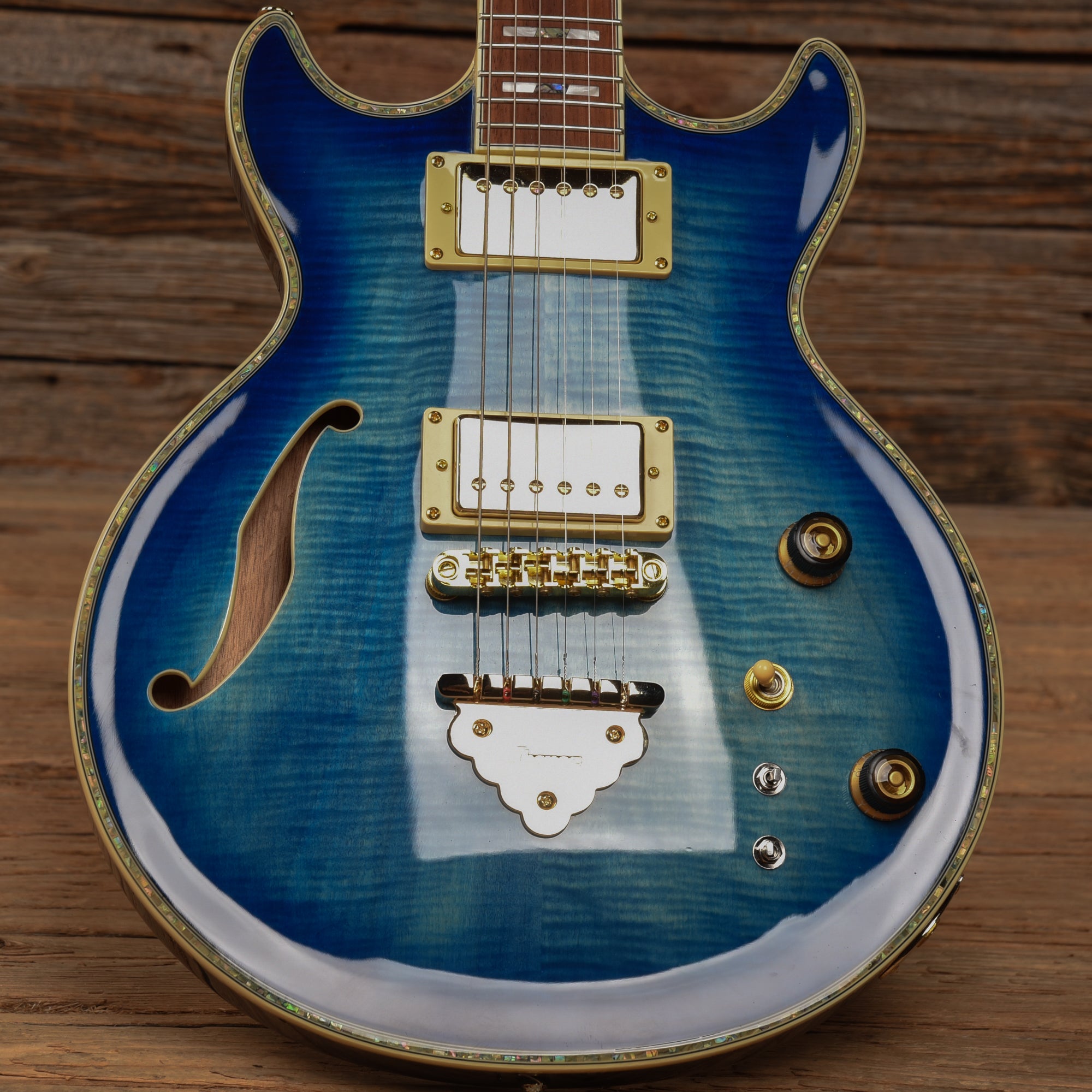 Ibanez AR520HFM Artist Light Blue Burst Electric Guitars / Solid Body