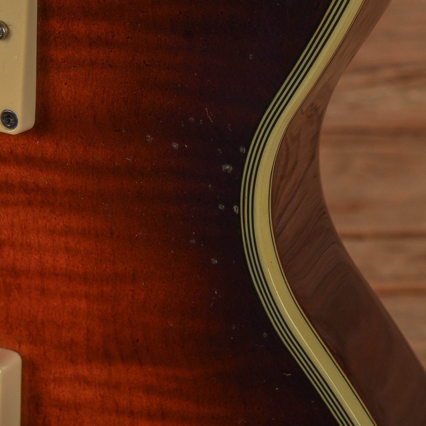 Ibanez Artist AR300 Sunburst 1981 Electric Guitars / Solid Body