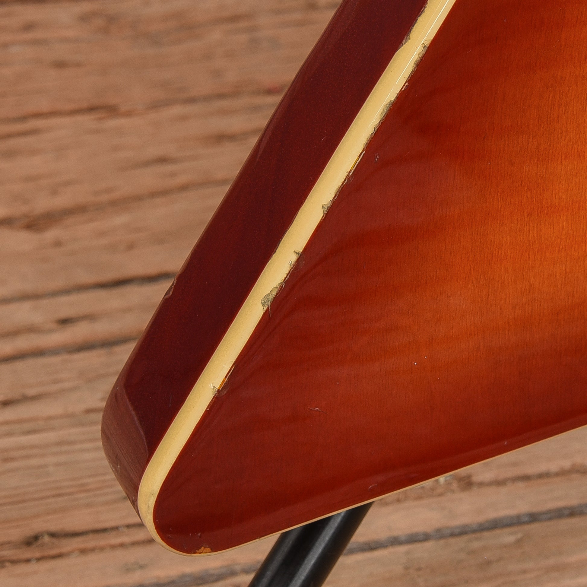 Ibanez Destroyer II DT400 Cherry Sunburst 1981 Electric Guitars / Solid Body