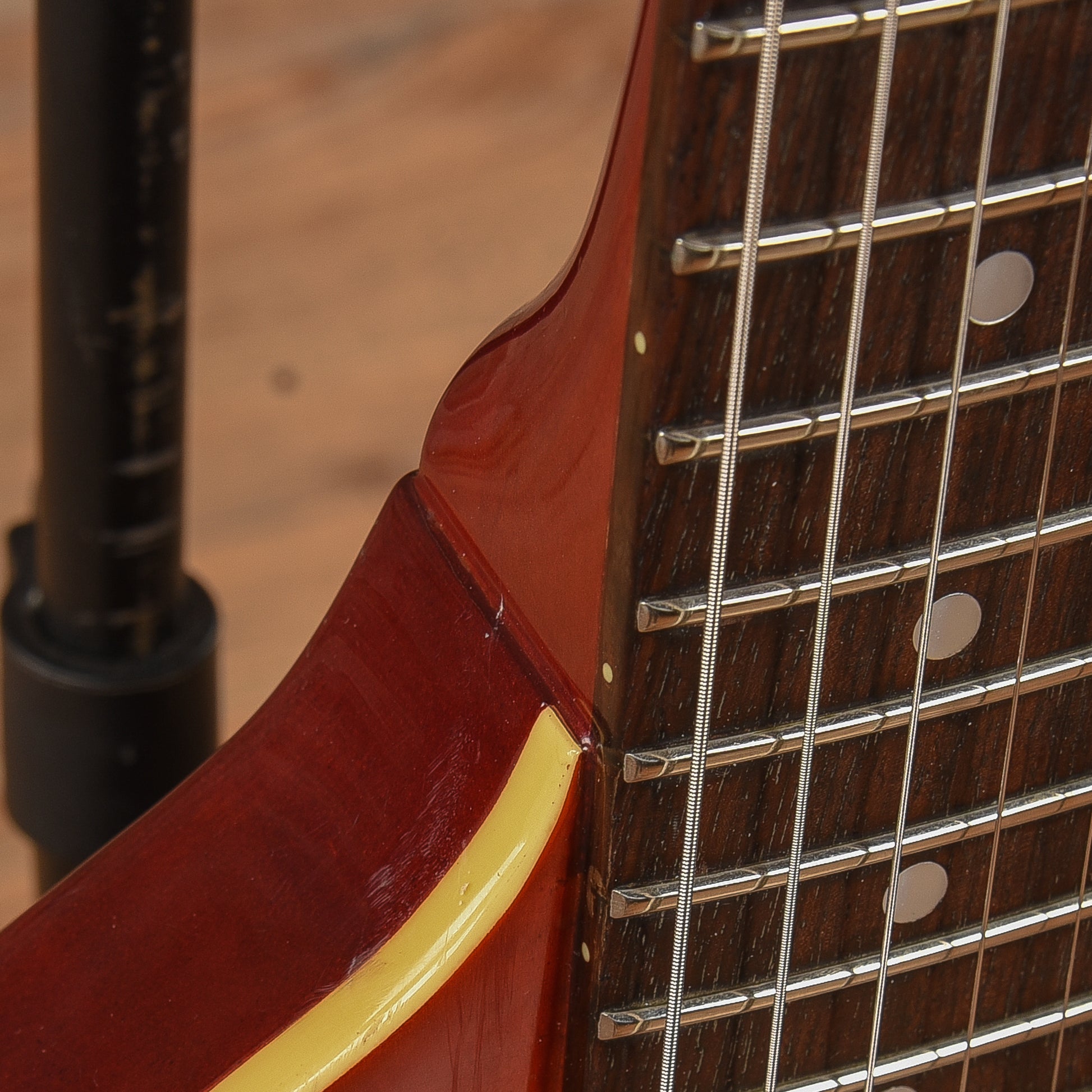 Ibanez DT-400 Destroyer II Cherry Sunburst 1981 Electric Guitars / Solid Body
