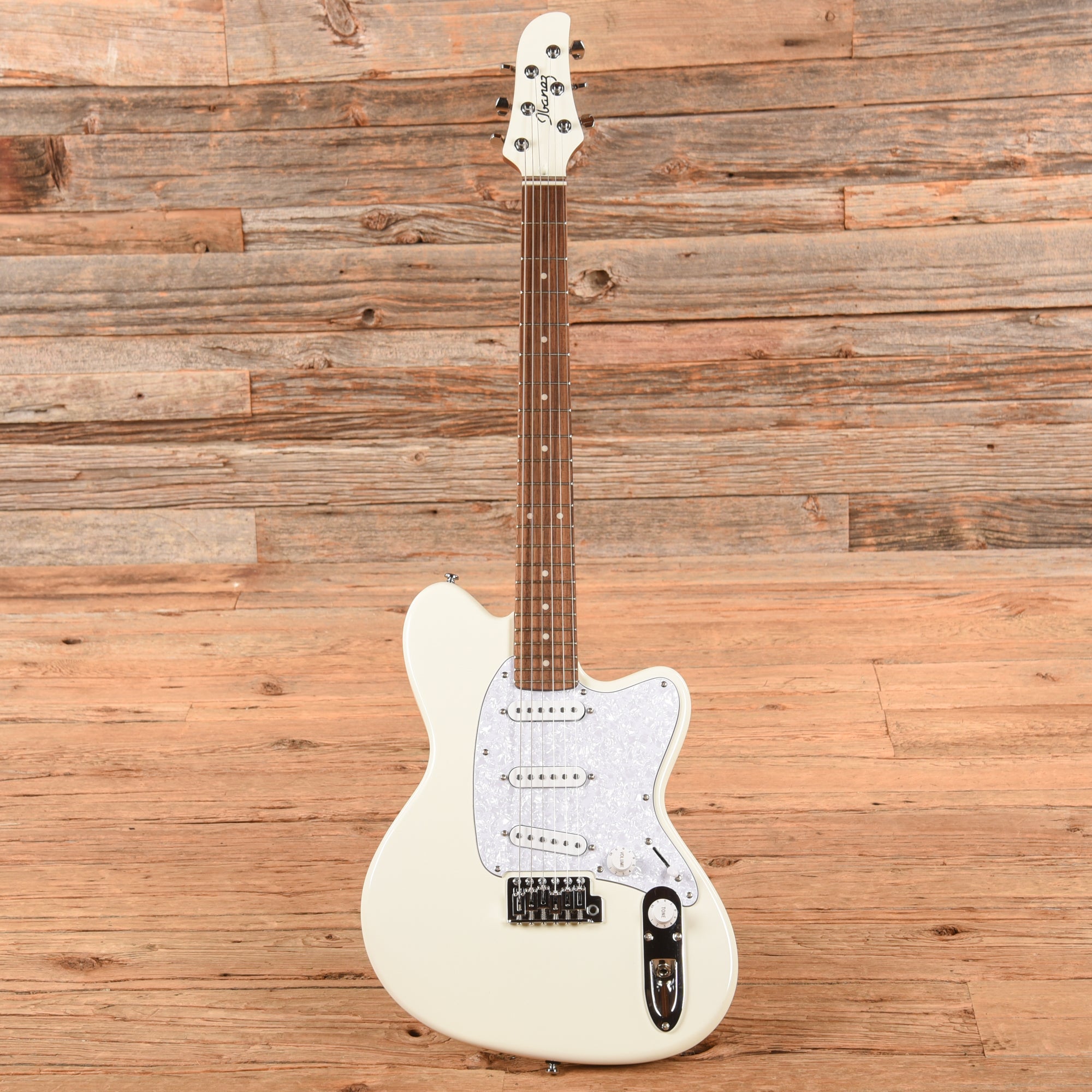 Ibanez ICHI00 White Electric Guitars / Solid Body
